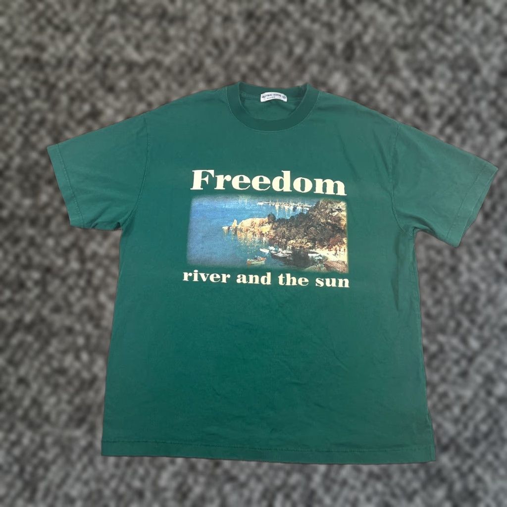 Vintage Elfric Eden Art Shirt Mens Medium Short Sleeve Crew Neck Green Size US M / EU 48-50 / 2 - 1 Thumbnail