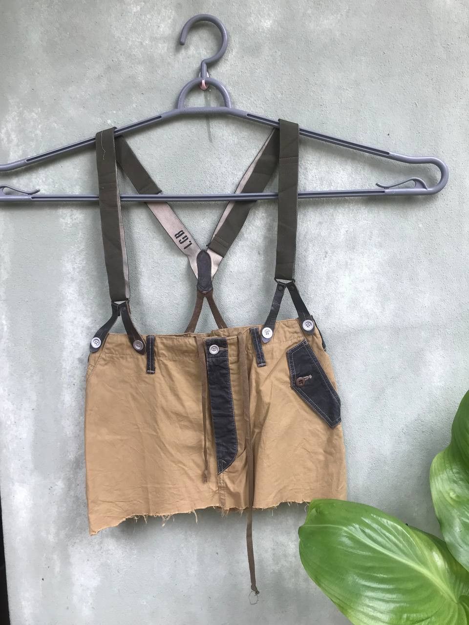 Le Grande Bleu (L.G.B.) Le Grande Boleh (L.G.B) Skirt Suspender Size 29" - 1 Thumbnail