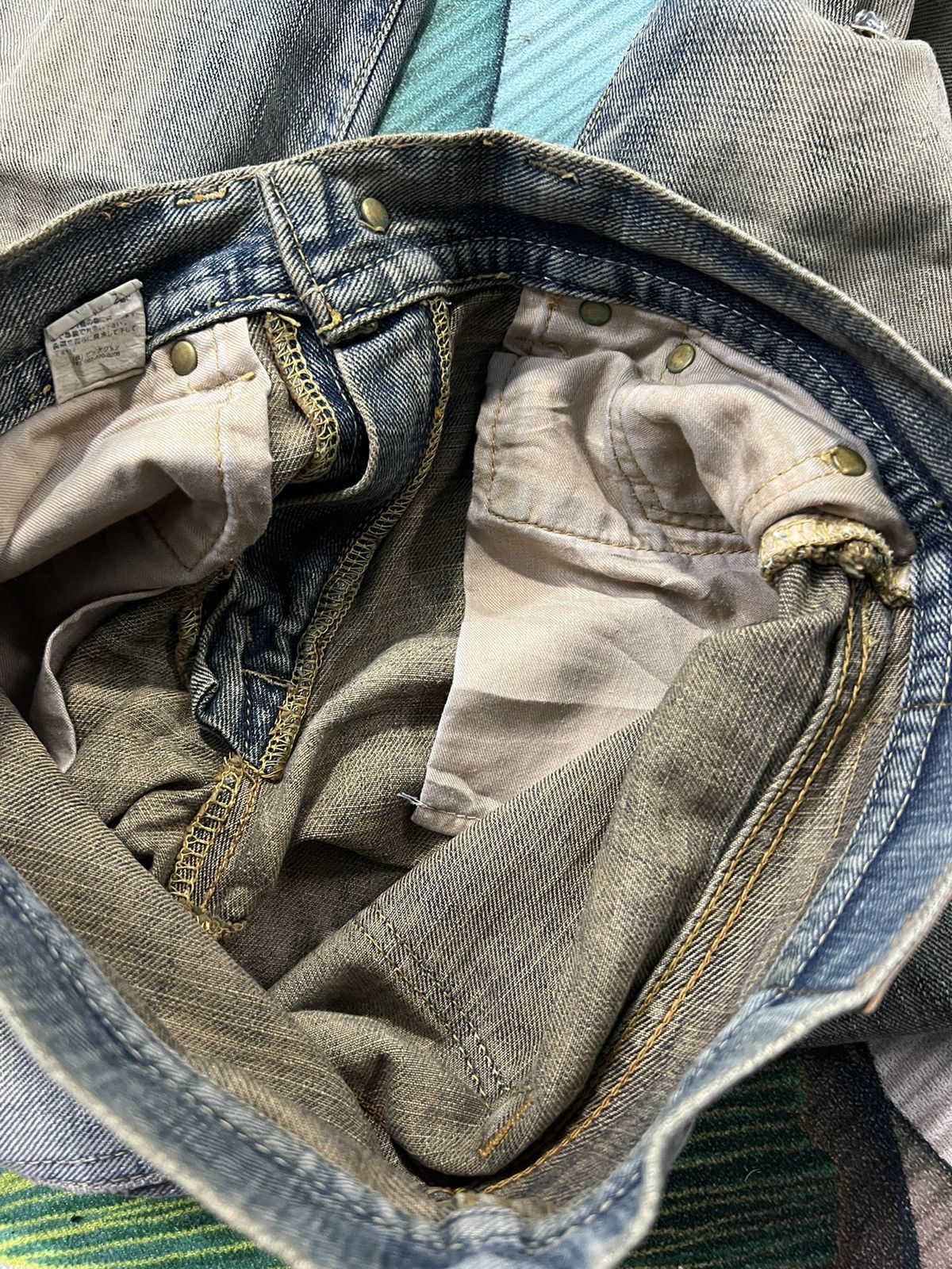 Japanese Brand GL HEART DISTRESSED RUSTY JEANS Size US 30 / EU 46 - 12 Thumbnail