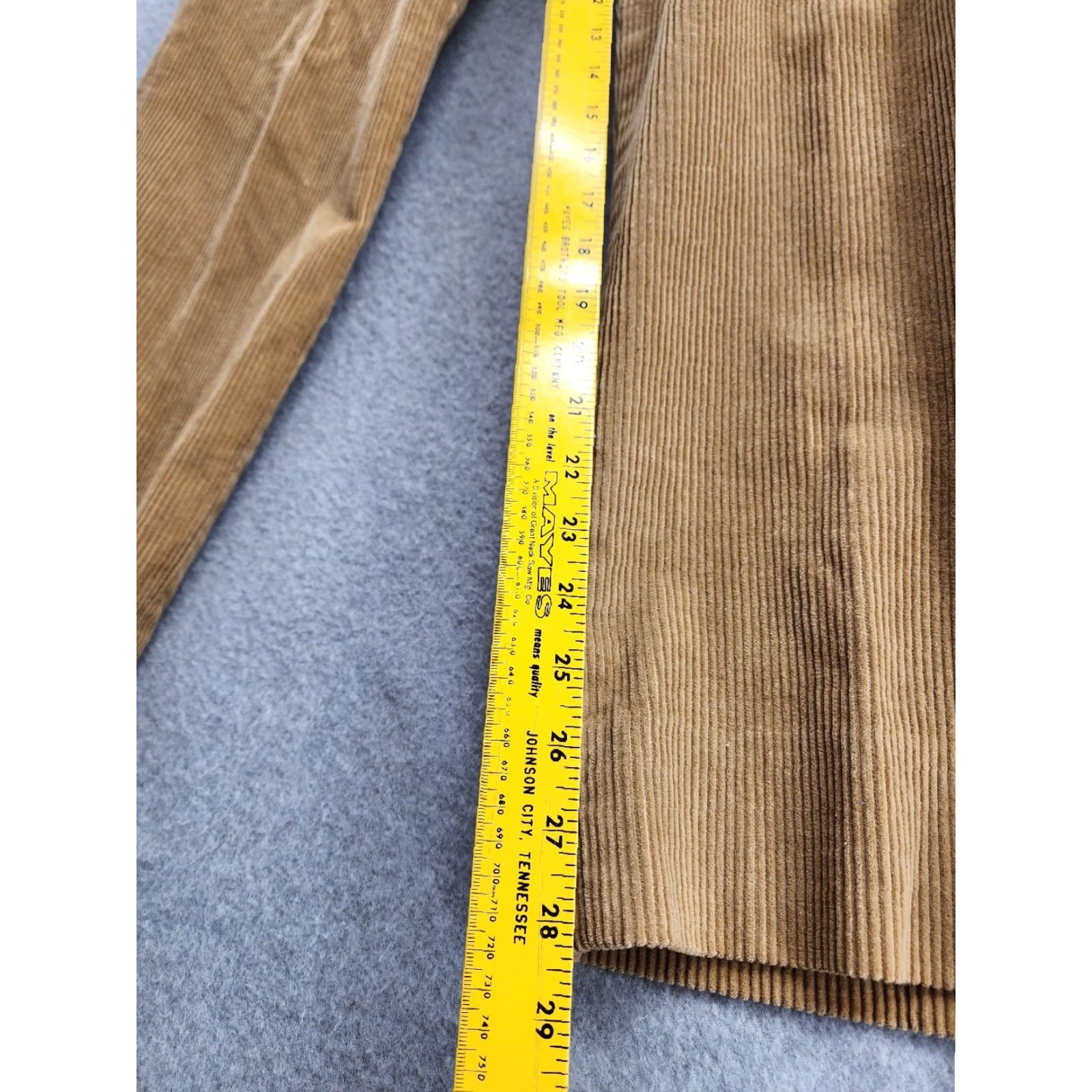 Vintage LL Bean Classic Fit Pants Mens 34 X 28 Corduroy Brown Straight Leg Chino Pockets Seasonal Fall Spring Summer Winter Regular Mens Size US 34 / EU 50 - 4 Thumbnail