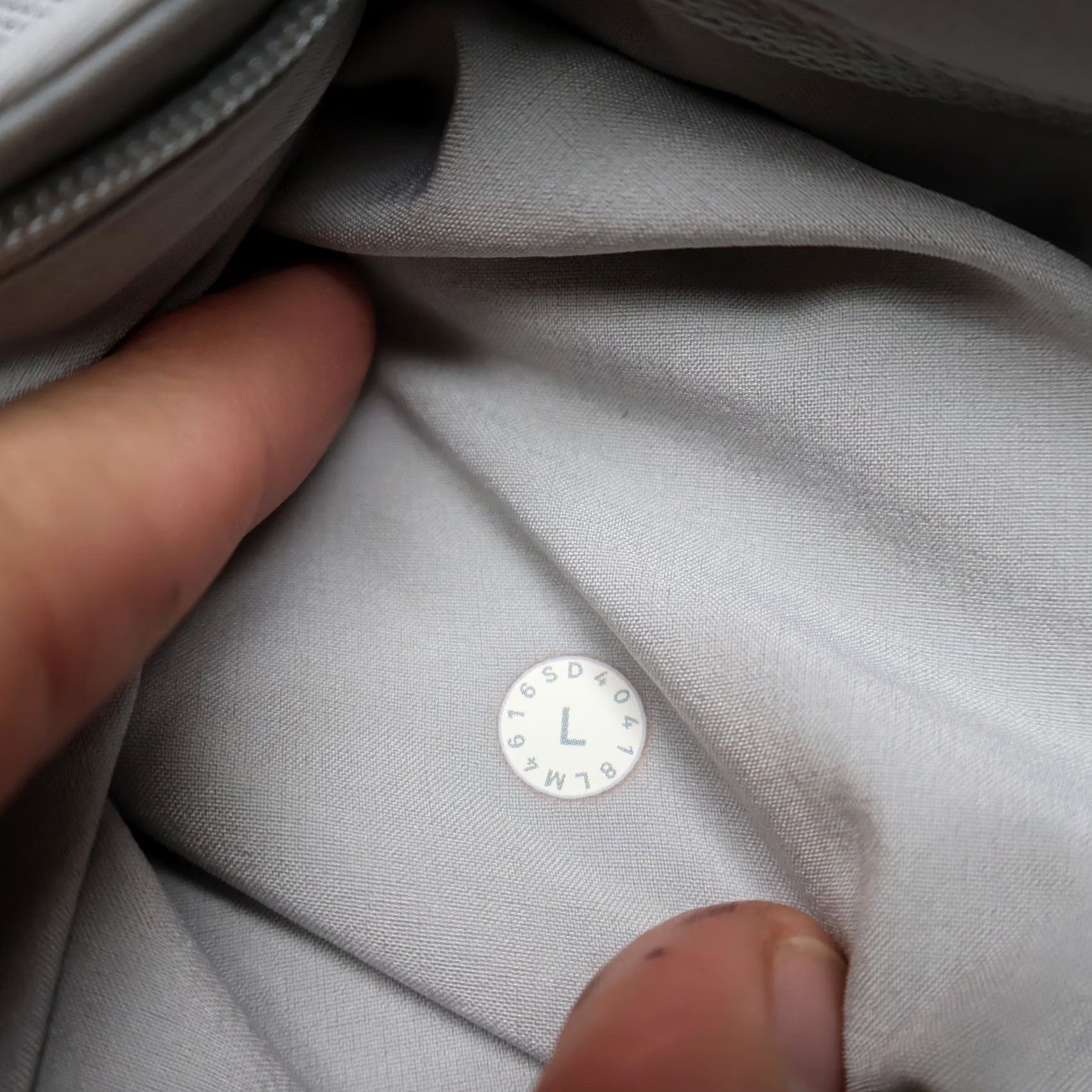 Lululemon Lululemon Jacket Men Large White Full Zip Stretch Performance Track LOGO Size US L / EU 52-54 / 3 - 7 Thumbnail
