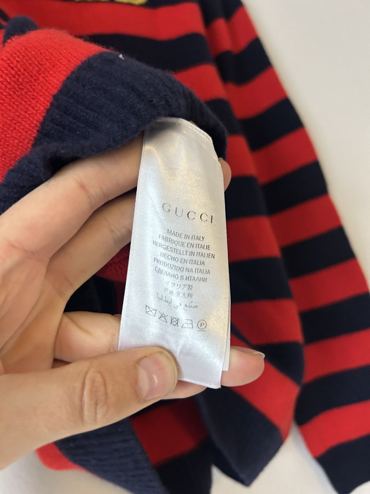 Gucci Gucci Bee Embroidered Wool Sweater - Alessandro Michele Era Size US S / EU 44-46 / 1 - 9 Thumbnail