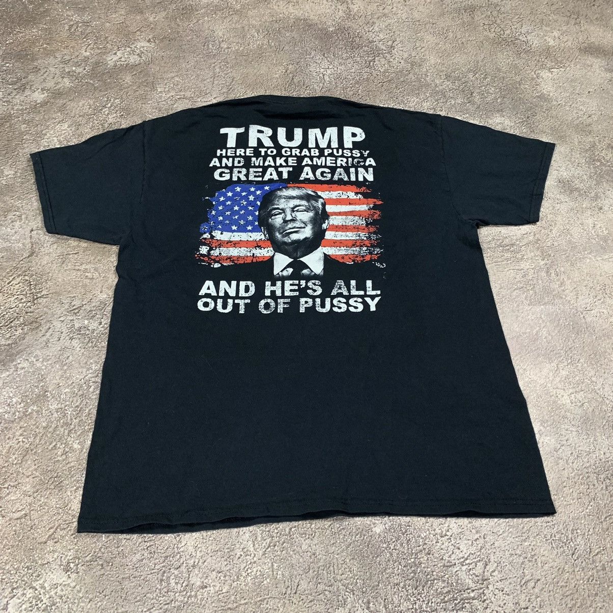 Vintage VINTAGE Y2K HUMOR TEE FUCK DONALD TRAMP HES PUSSY USA 90s Size US XL / EU 56 / 4 - 2 Thumbnail