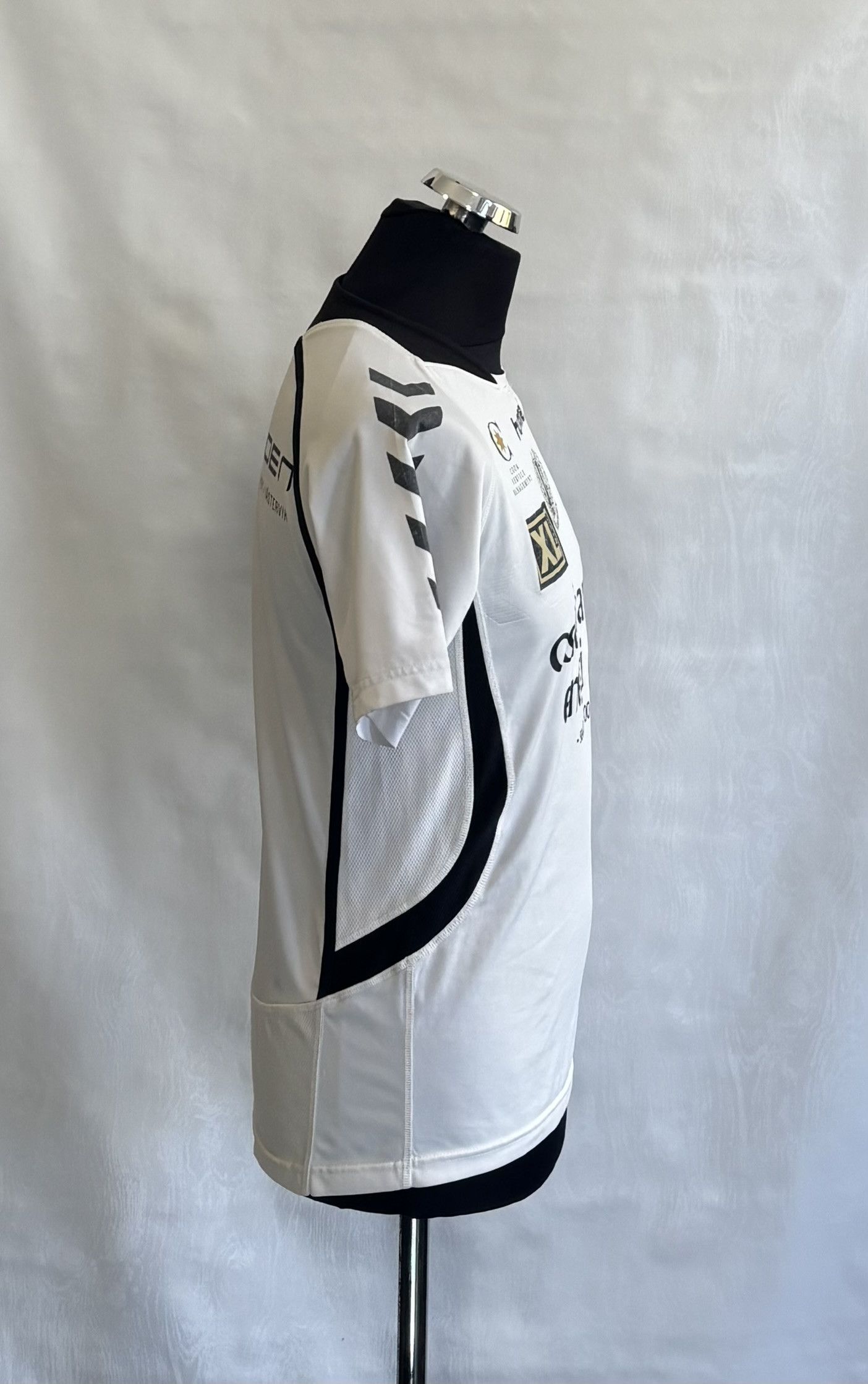 Hummel Oskarshamns AIK 2014 #4 Hummel Football Jersey Size S Size US S / EU 44-46 / 1 - 4 Thumbnail