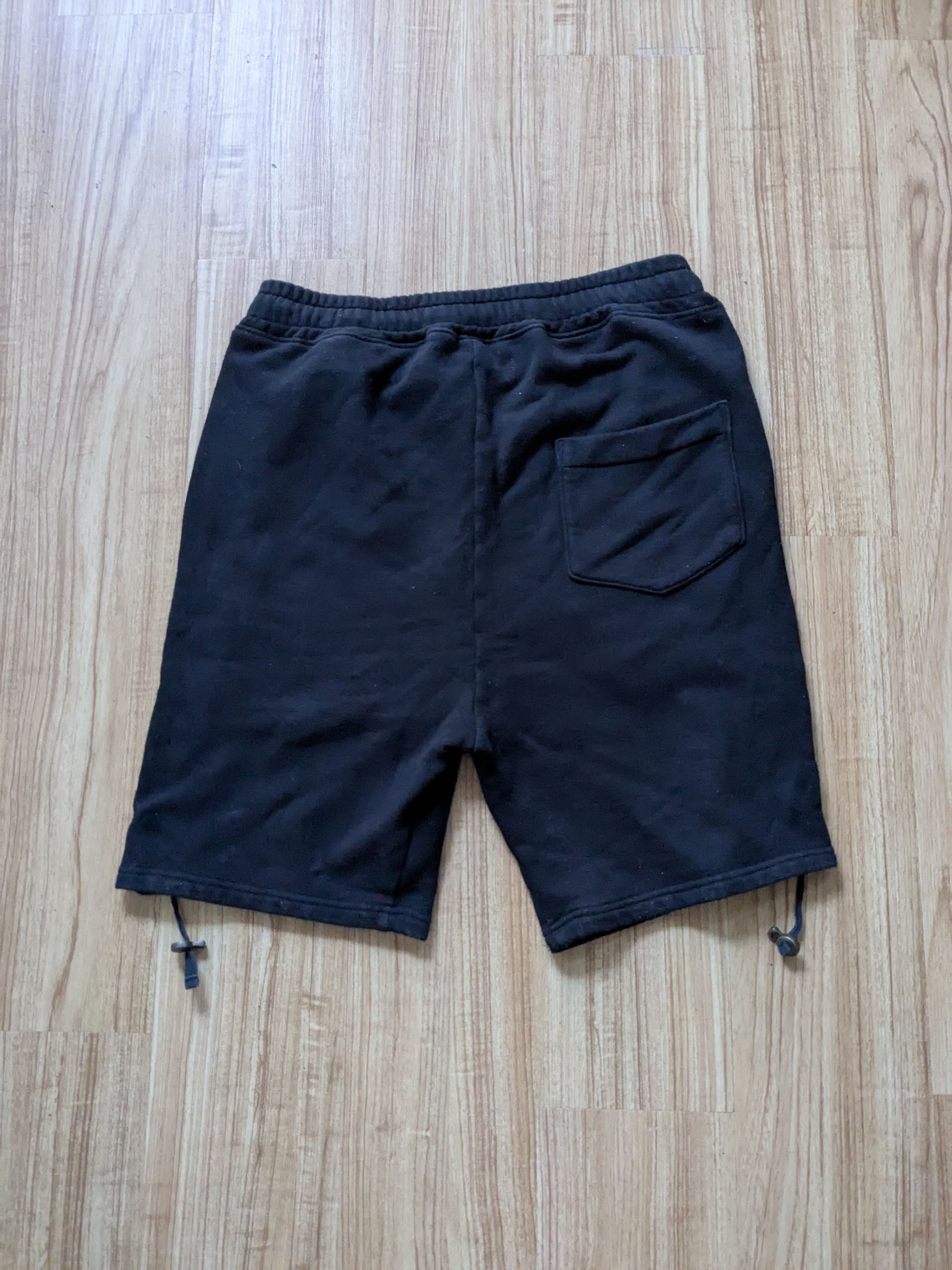 Robert Geller Robert Geller Sweatshorts Black Cotton Medium Cotton Japan Size US 30 / EU 46 - 6 Thumbnail