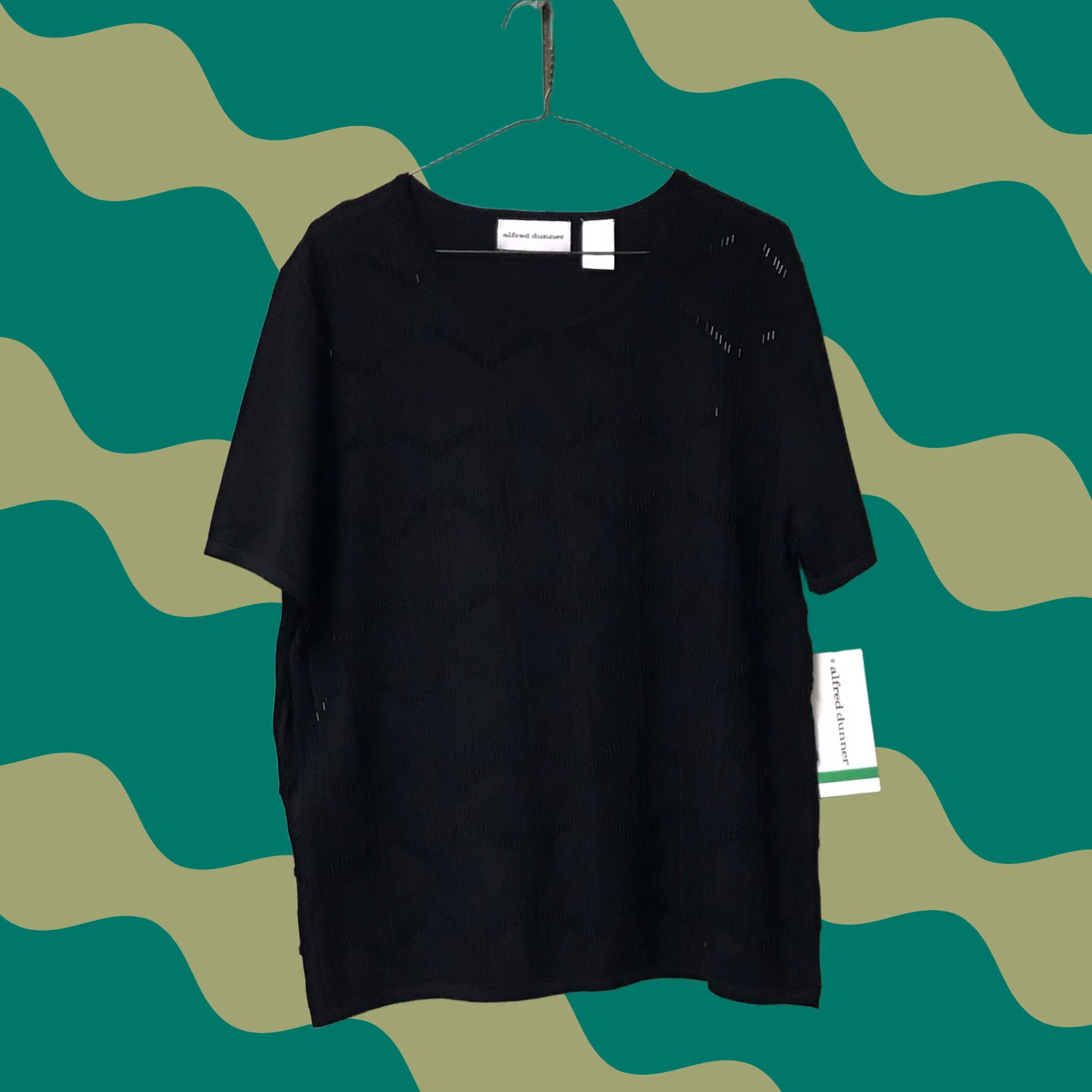 Vintage Alfred Dunner Women Beaded Geometric Knit Short Sleeve Top Blouse L Black Crew Neck Pullover Casual Shirt Blouse (Regular) Menus Womens Size L / US 10 / IT 46 - 1 Thumbnail