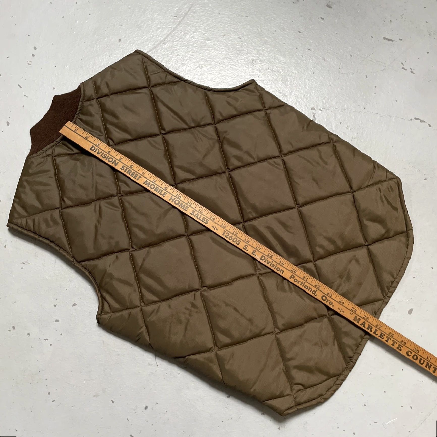 Vintage VINTAGE Big Smith Quilted Full Zip Insulated Puffer Work Vest Unisex Adults M Brown USA 90s 80s Workwear Logger Camp Hunting Mens Girls Womens Size US M / EU 48-50 / 2 - 6 Thumbnail