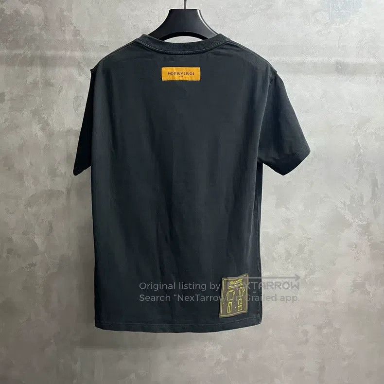 Louis Vuitton Louis Vuitton Black Back Label Crew Neck Short Sleeve T-Sh Size US S / EU 44-46 / 1 - 5 Thumbnail