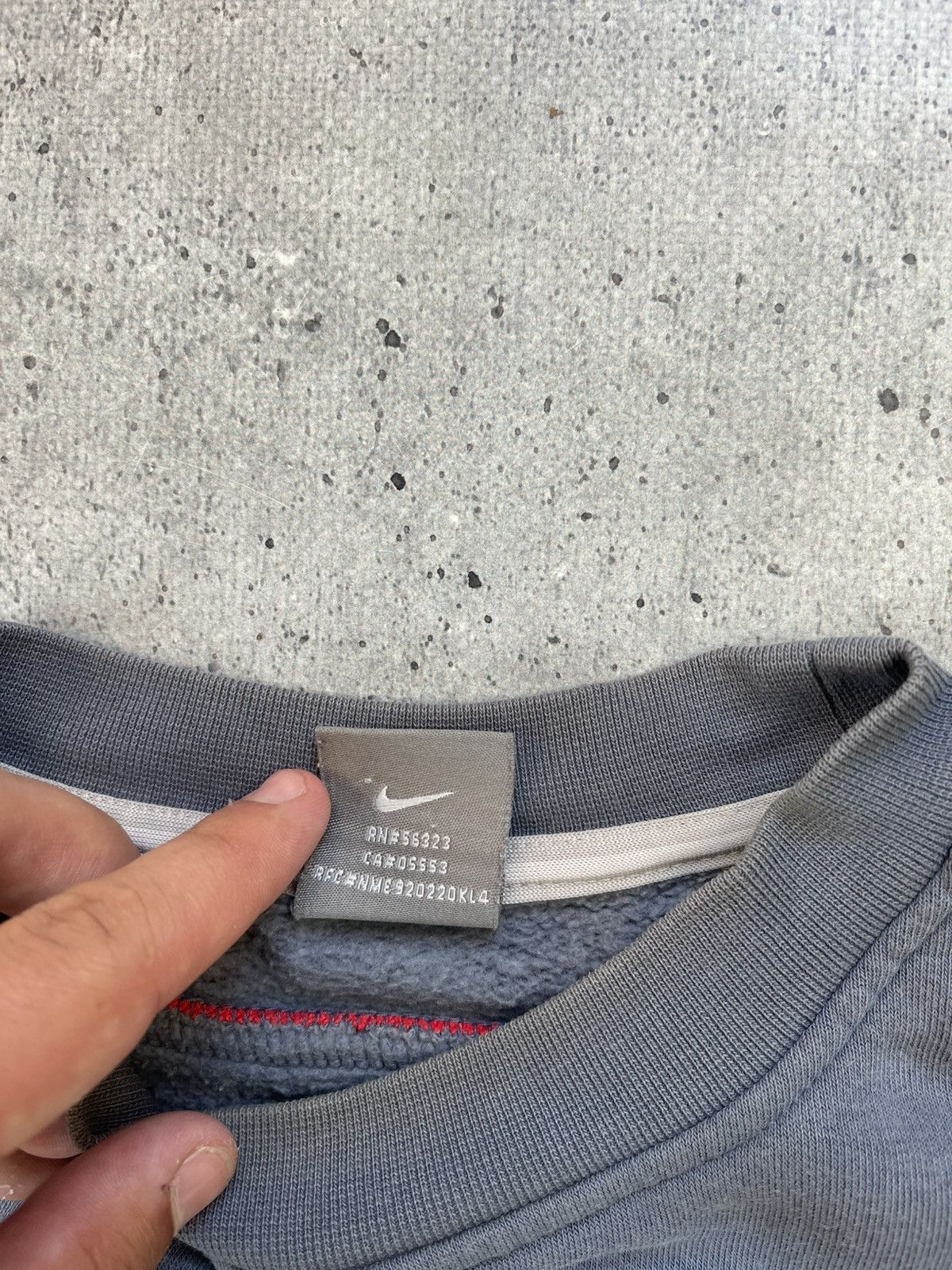 Nike Vintage 90s Nike Distressed Sweatshirt Y2K Size US S / EU 44-46 / 1 - 6 Thumbnail