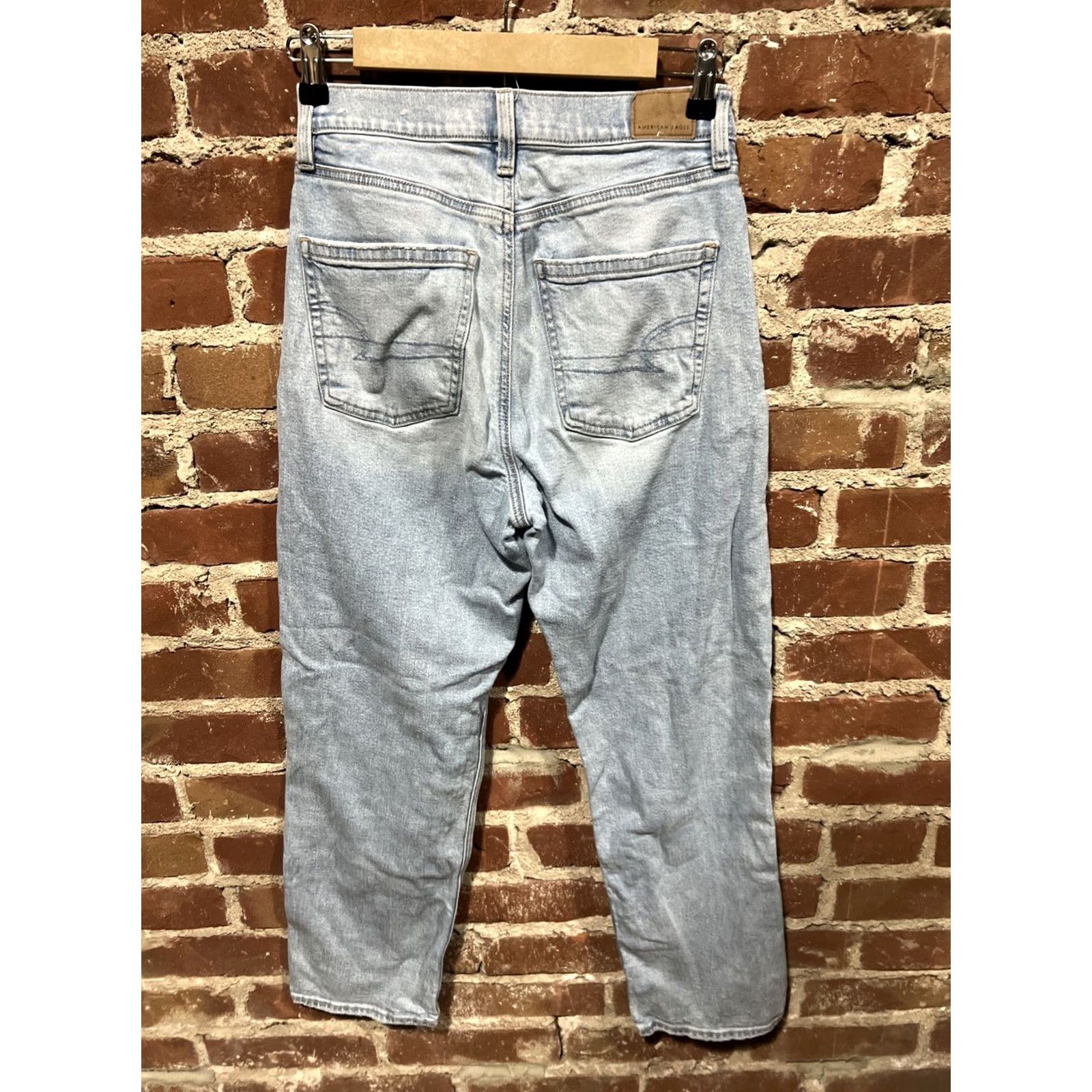 American Eagle Outfitters American Eagle Jeans Womens 4S Blue Highest Rise 90s Boyfriend Ripped Light Wash Size 27" / US 4 / IT 40 - 3 Thumbnail