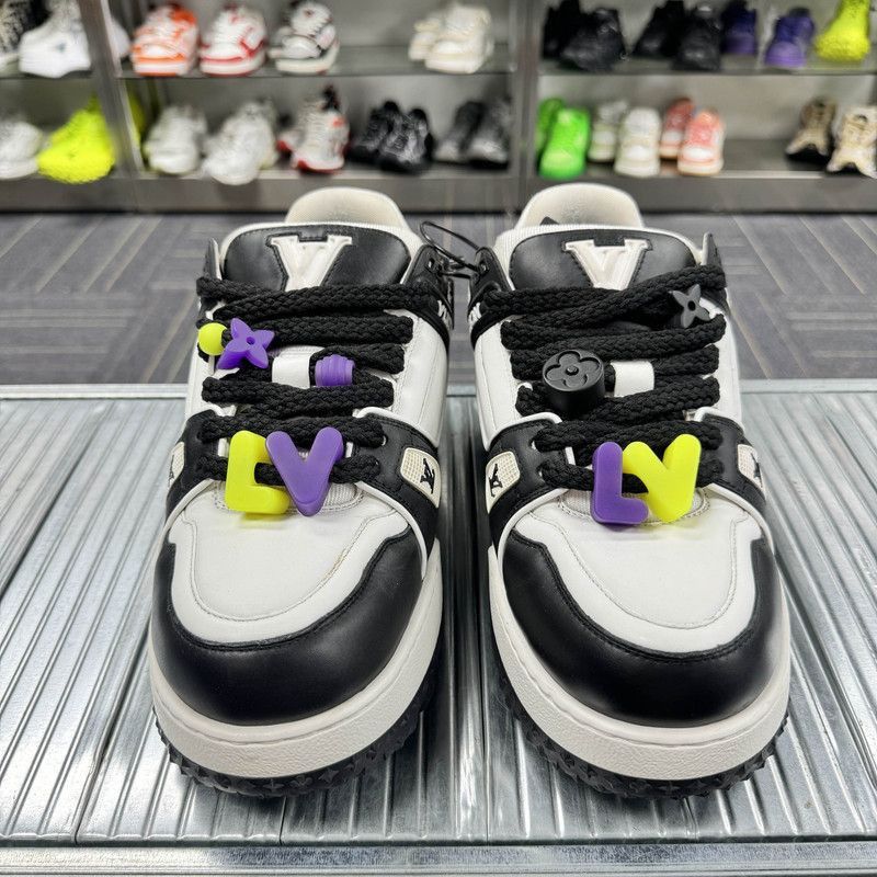 Louis Vuitton Louis Vuitton Trainer Maxi Sneakers in White and Black -250 Size US 9.5 / EU 42-43 - 2 Thumbnail