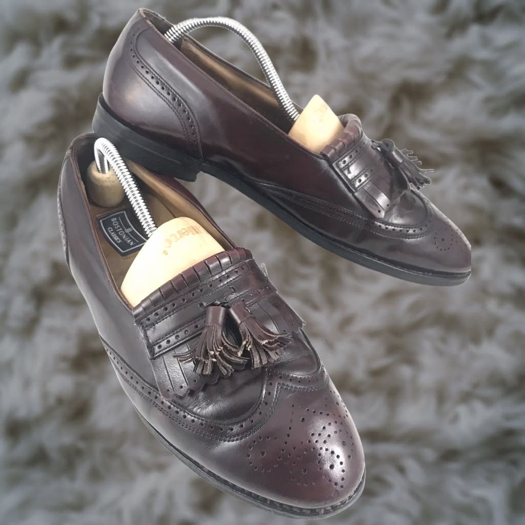 Vintage Bostonian Mens Dress Loafers Brown Leather WingTip Kilt Tassels SlipOn 10D Shoes Mens Brown Leather WingTip Brogue Tassels Slip On Loafers Size US 10 / EU 43 - 1 Thumbnail