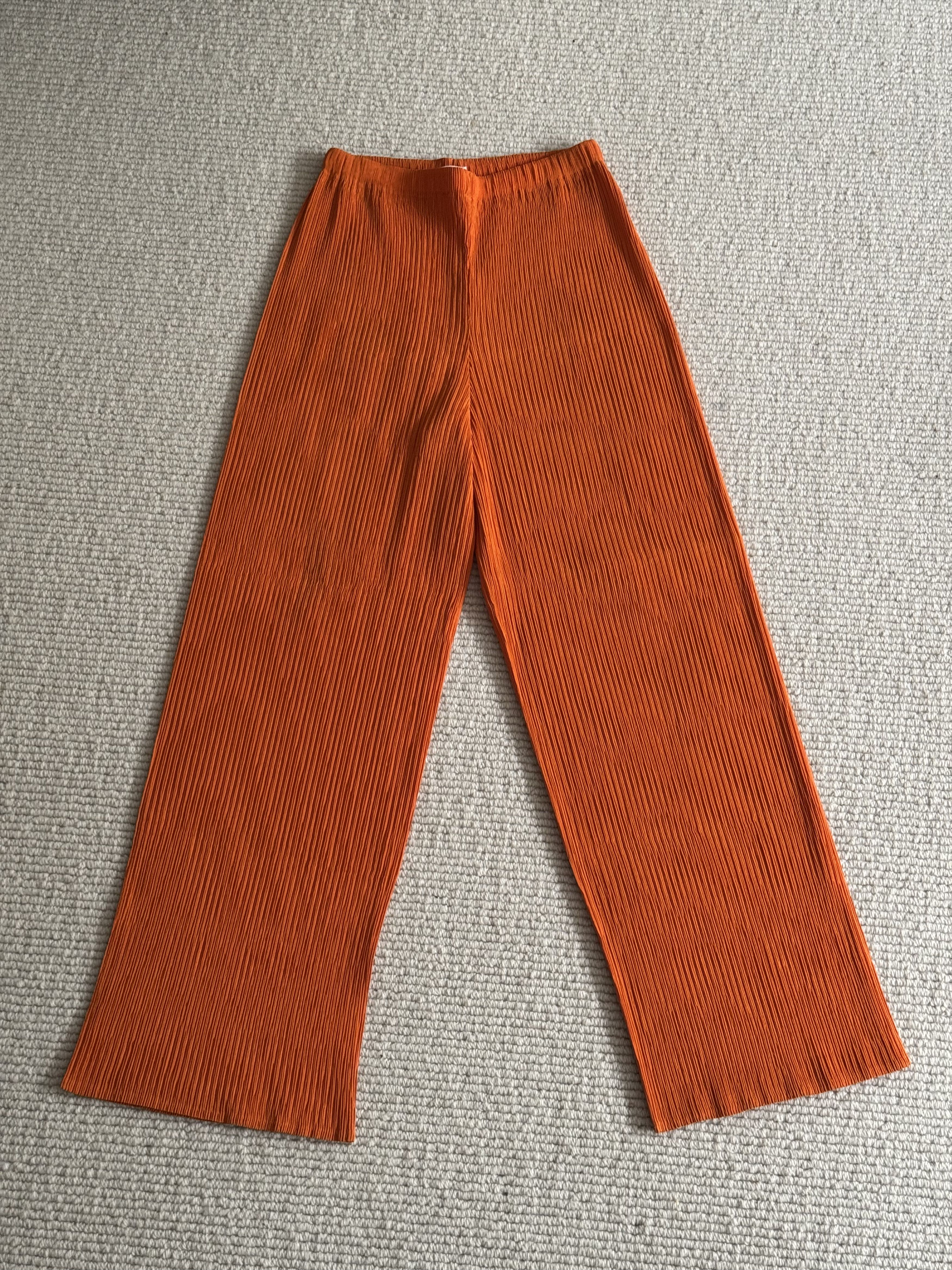 Issey Miyake Orange irregular pleats Size US 32 / EU 48 - 1 Thumbnail