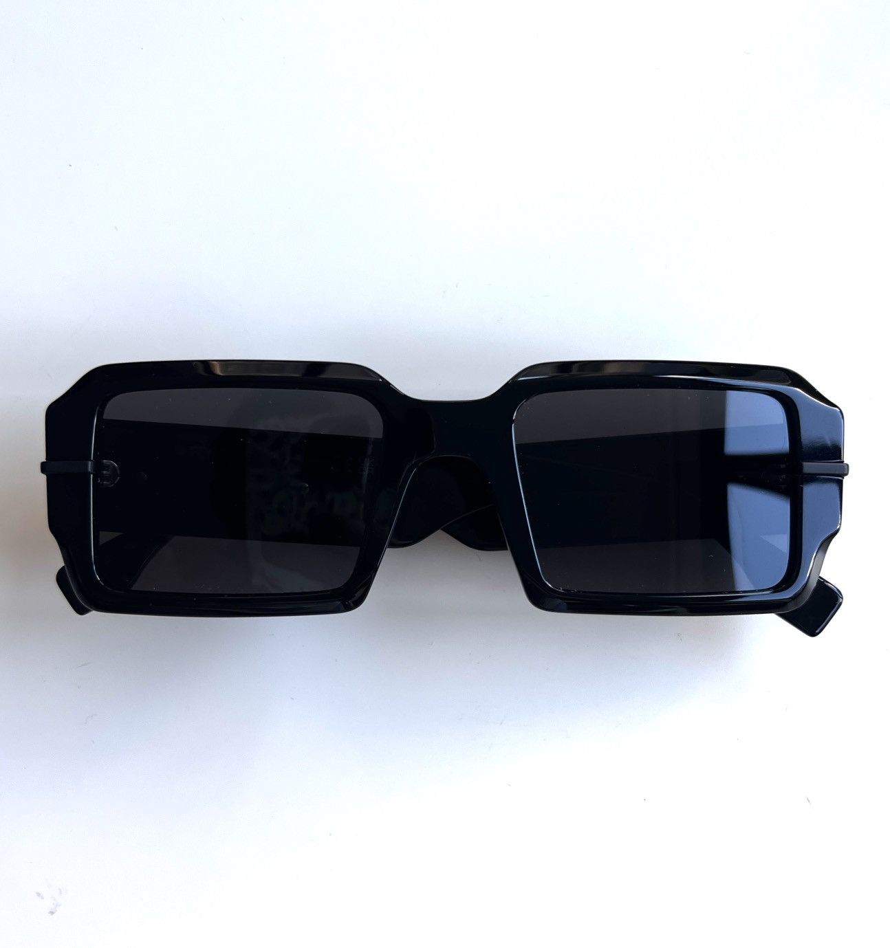 image of Fendi Raised Logo Sunglasses in Black, Men's