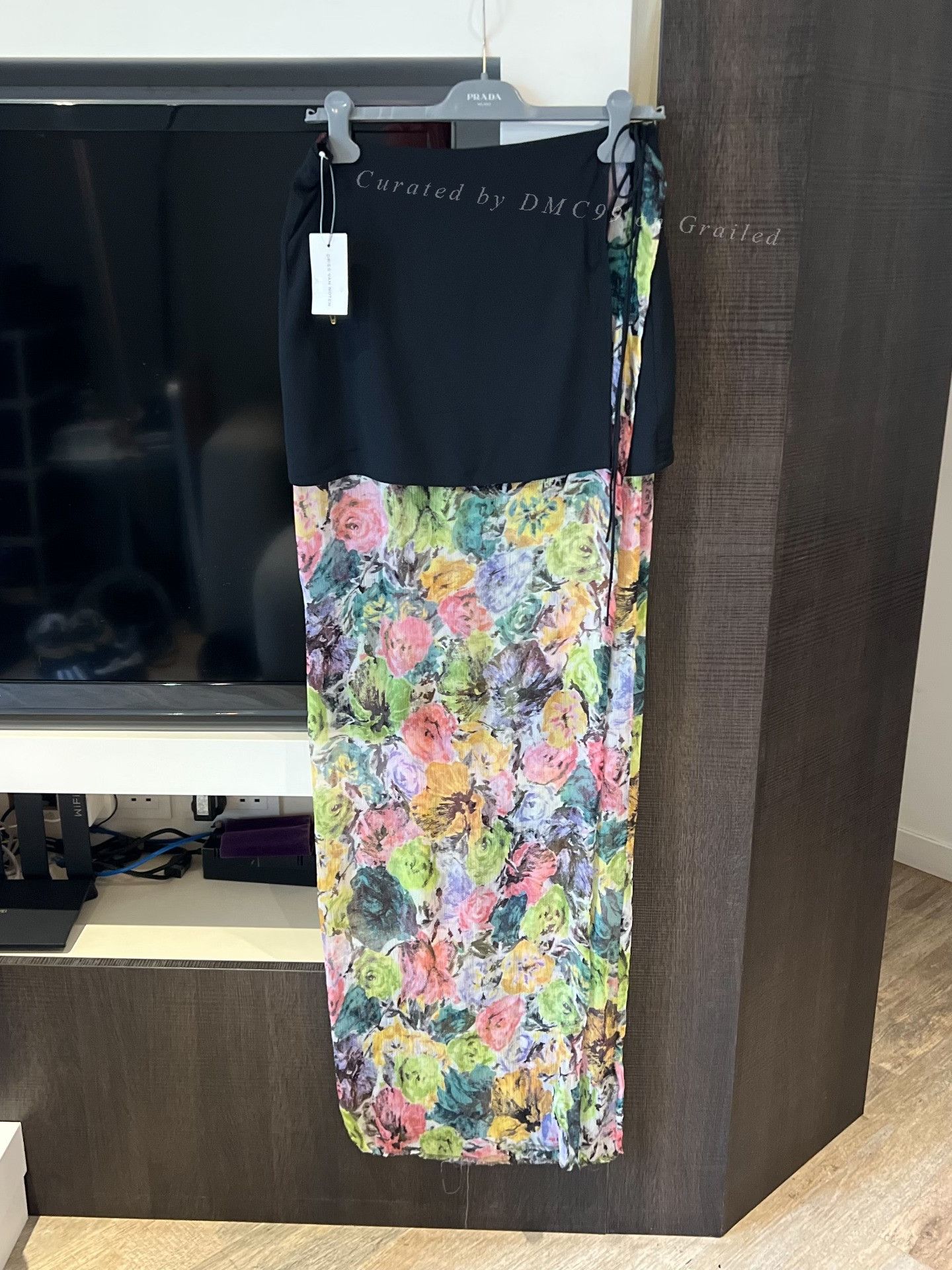 Dries Van Noten Dries Van Noten Runway Silk Skirt Size 42" / US 20 - 1 Thumbnail