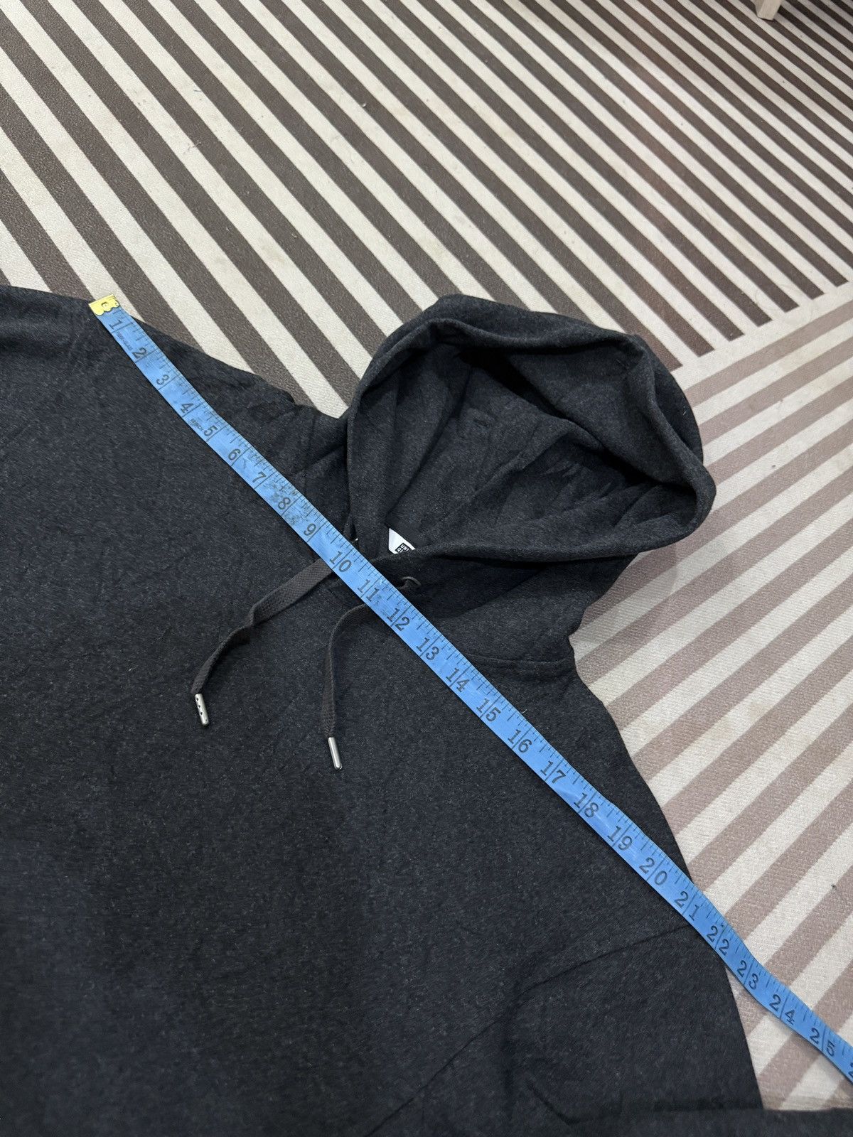 Uniqlo 🔥🔥🔥ARCHIVE UNIQLO HOODIE SWEATSHIRTS Size US M / EU 48-50 / 2 - 10 Thumbnail