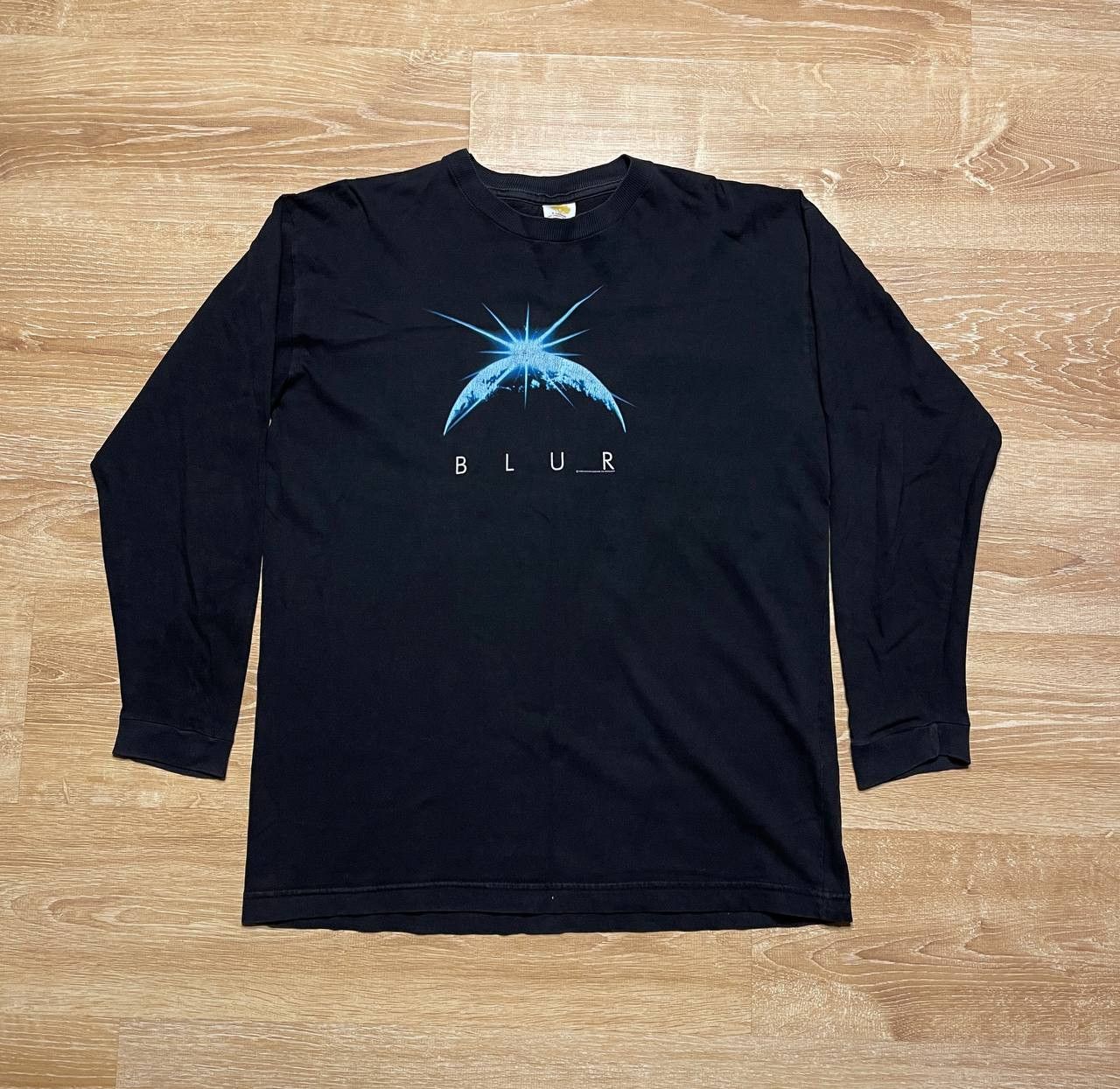 Band Tees Vintage 1995 Blur The Universal Longsleeve T-Shirt Merch Size US XL / EU 56 / 4 - 1 Thumbnail