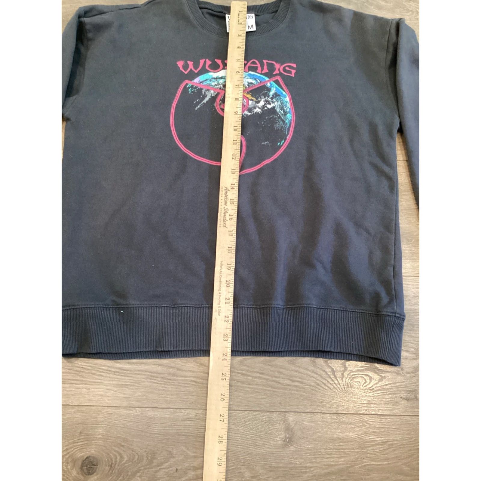 Vintage Wu-Tang Clan Earth Logo Sweatshirt Black Medium Unisex Hip Hop Graphic Pullover Long Sleeve Size US M / EU 48-50 / 2 - 7 Thumbnail