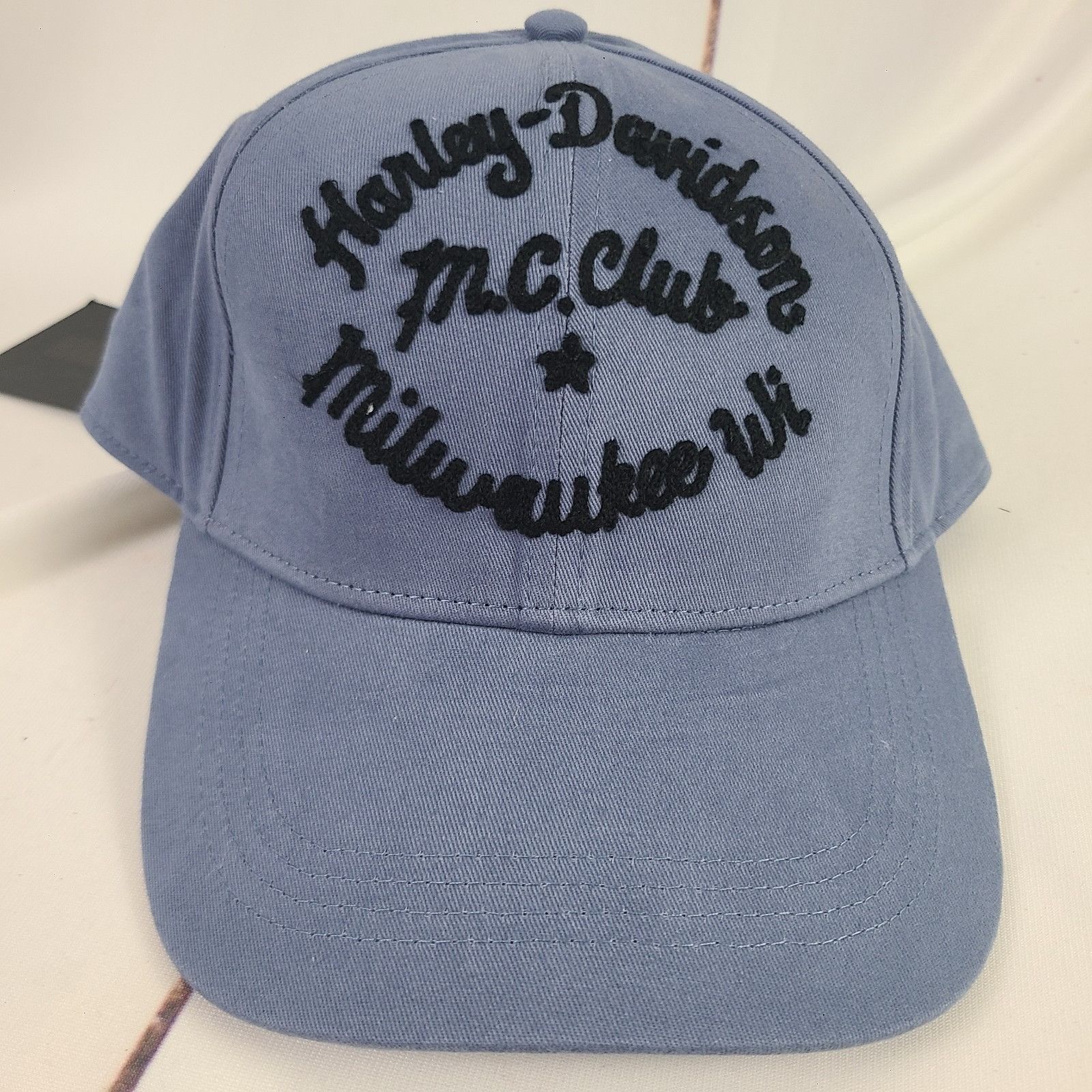 Harley Davidson Harley Davidson Club Crew Womens Milwaukee MC Club Adjustabl Size ONE SIZE - 1 Thumbnail