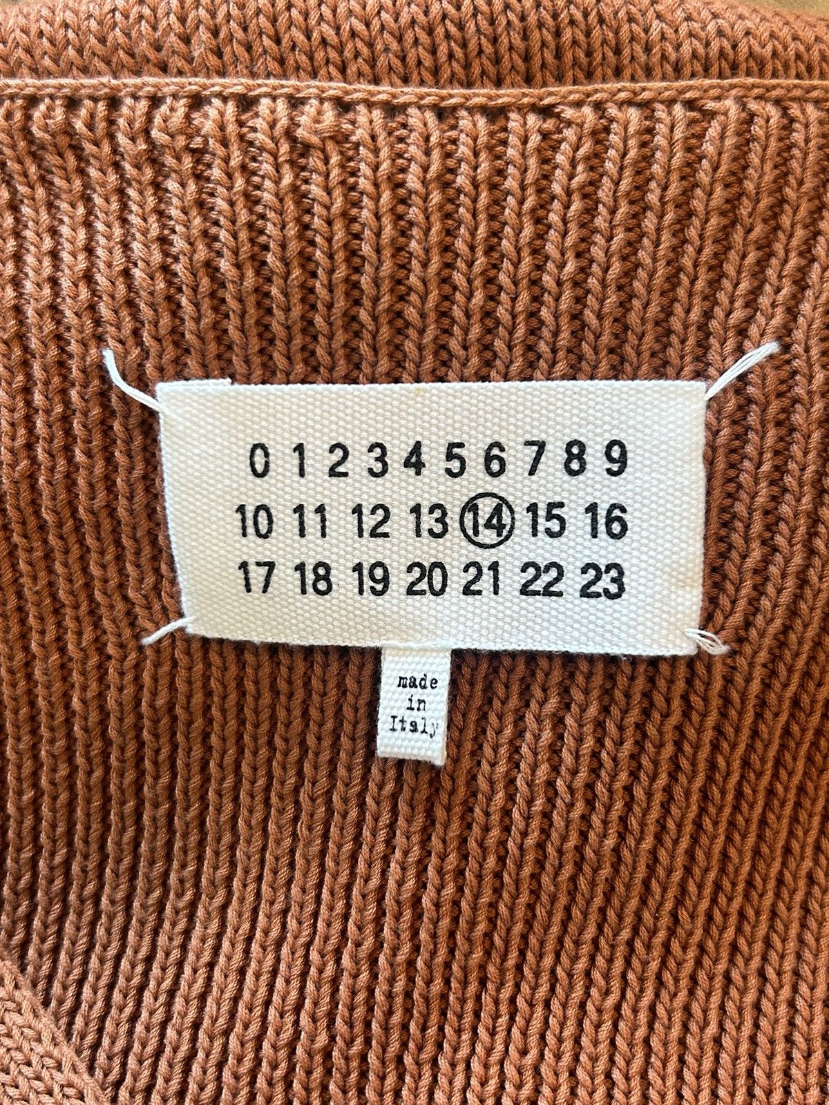 Maison Margiela SS12 Oversized V-Neck Knit Size US M / EU 48-50 / 2 - 6 Thumbnail