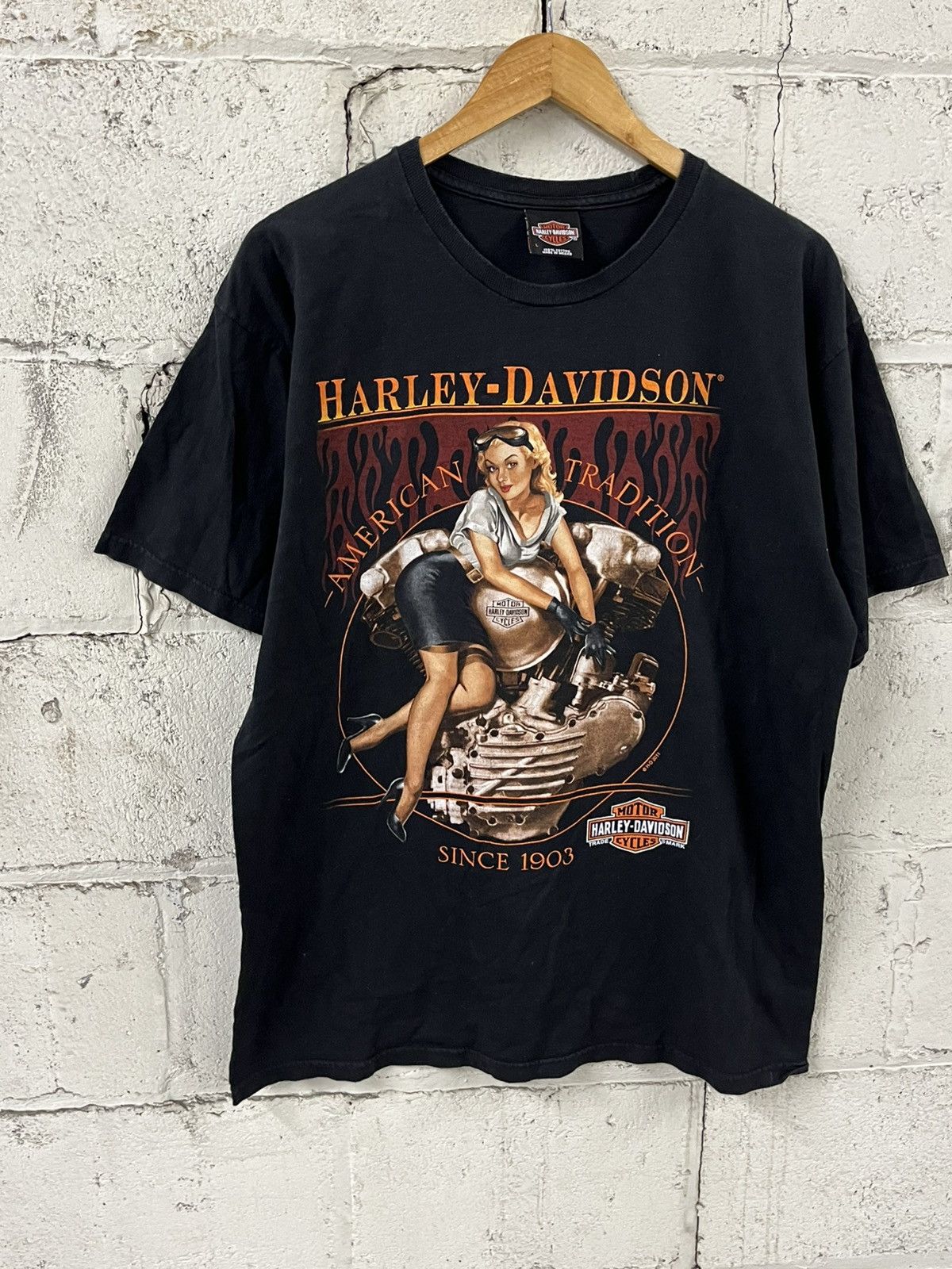 Harley Davidson Harley Davidson vintage pinup girl T-shirt skater hype Size US L / EU 52-54 / 3 - 3 Thumbnail
