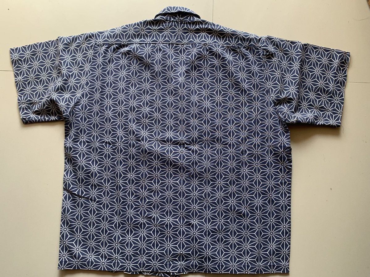Other “Tokyo Geometry” Boxy Shirt – Modern Pattern, Relaxed Fit Size US L / EU 52-54 / 3 - 6 Thumbnail