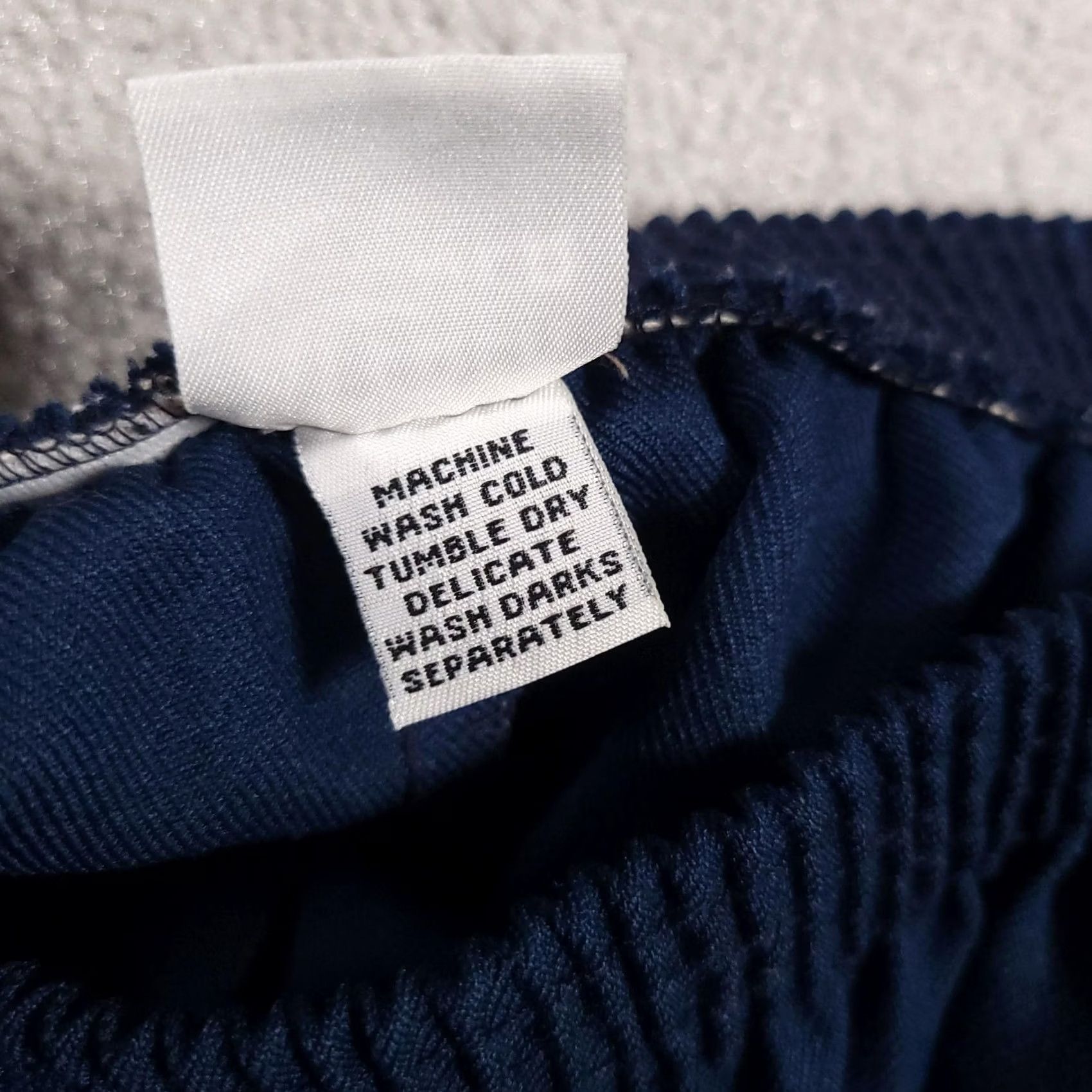Vintage VINTAGE Alfred Dunner Pants Womens 18 Navy Blue Pull On Elastic Waist Classic USA Made Dress Pants Womens 18 Navy Blue Size 40" / US 18 - 6 Thumbnail