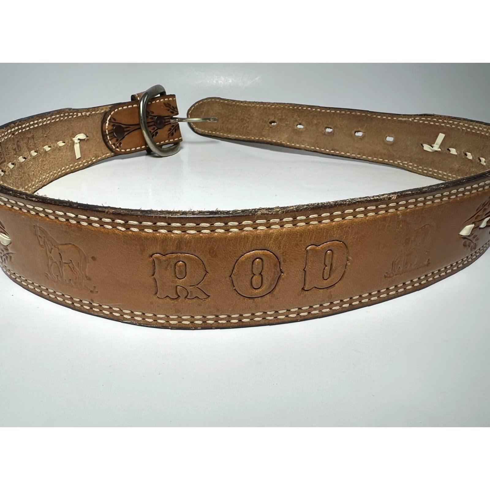 Vintage VINTAGE Western Belt Dundee Tooled Leather Cowboy Brown Belt Size 30 Unisex Adults Leather 34.75L Size 30 - 2 Thumbnail