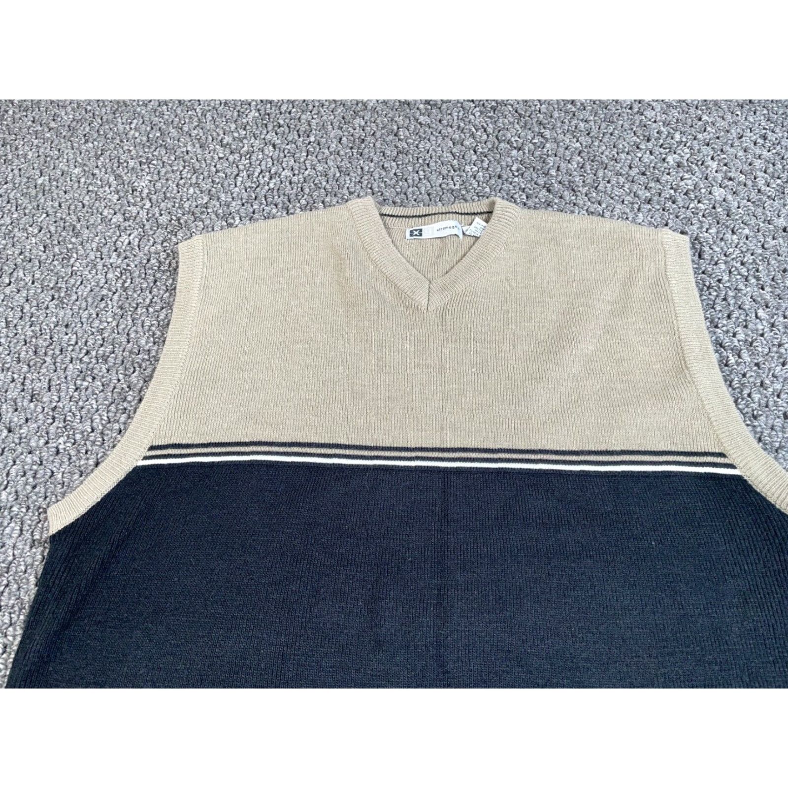 Vintage VTG Y2K Xtreme Gear V-Neck Sweater Vest Adult XL Beige Black Lightweight Preppy Size US XL / EU 56 / 4 - 3 Thumbnail