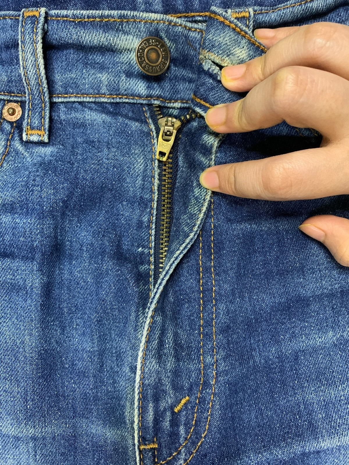Levi's Vintage 90 Levis 515 Rusty Wash Distressed Loose Jeans 30x31 Size US 30 / EU 46 - 3 Thumbnail