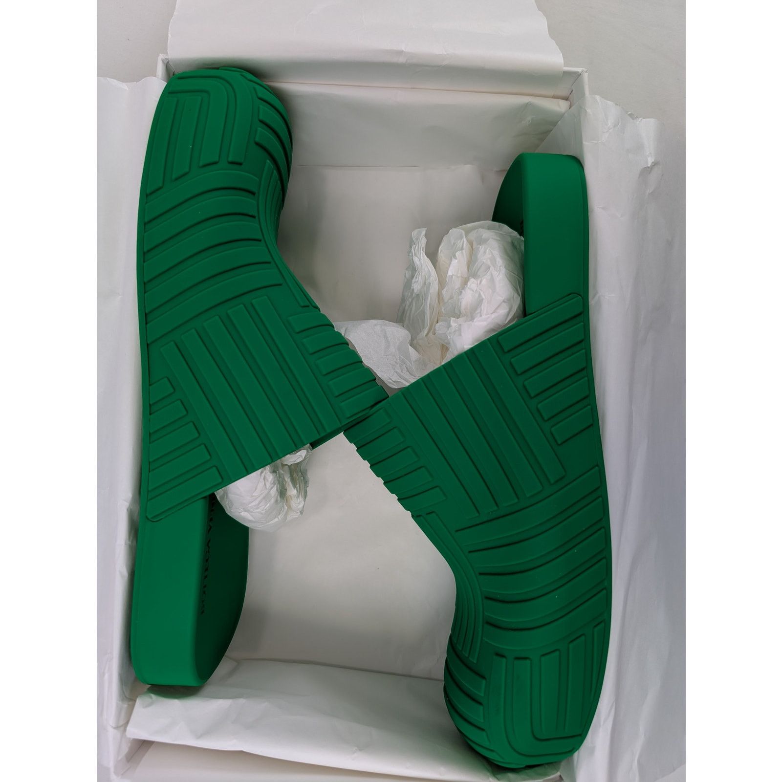 Bottega Veneta o1rshd1 Rubber Carpet Slider Sandal Slipper in Parakeet Size US 12 / EU 45 - 2 Thumbnail