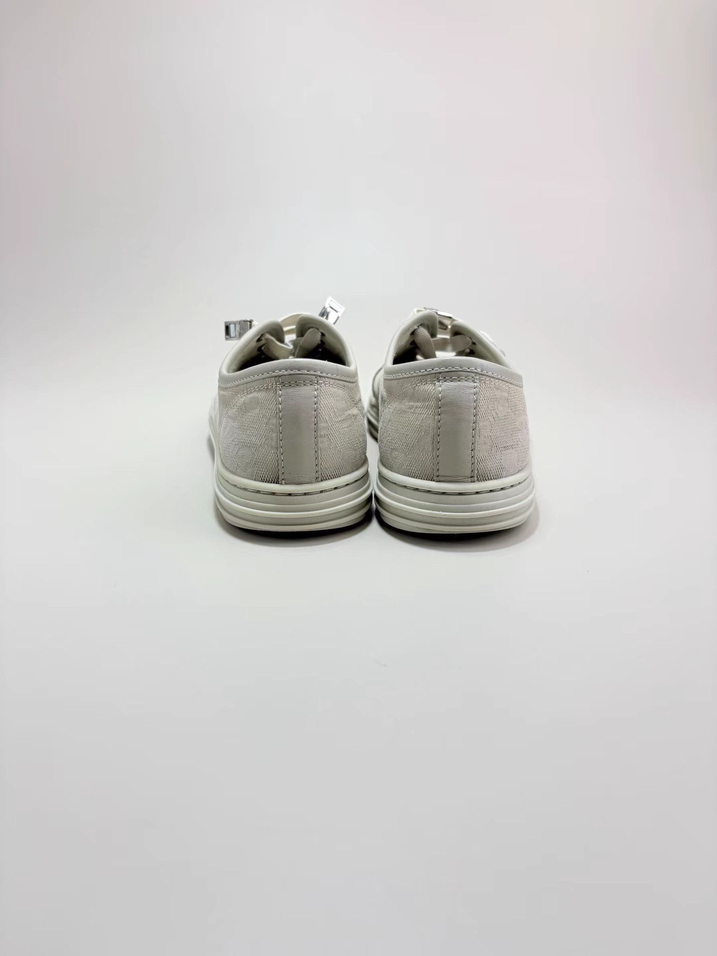 Gucci GUCCI Dark Monogram Off-White Low-Top Sneakers K1 Size US 6.5 / IT 36.5 - 3 Thumbnail