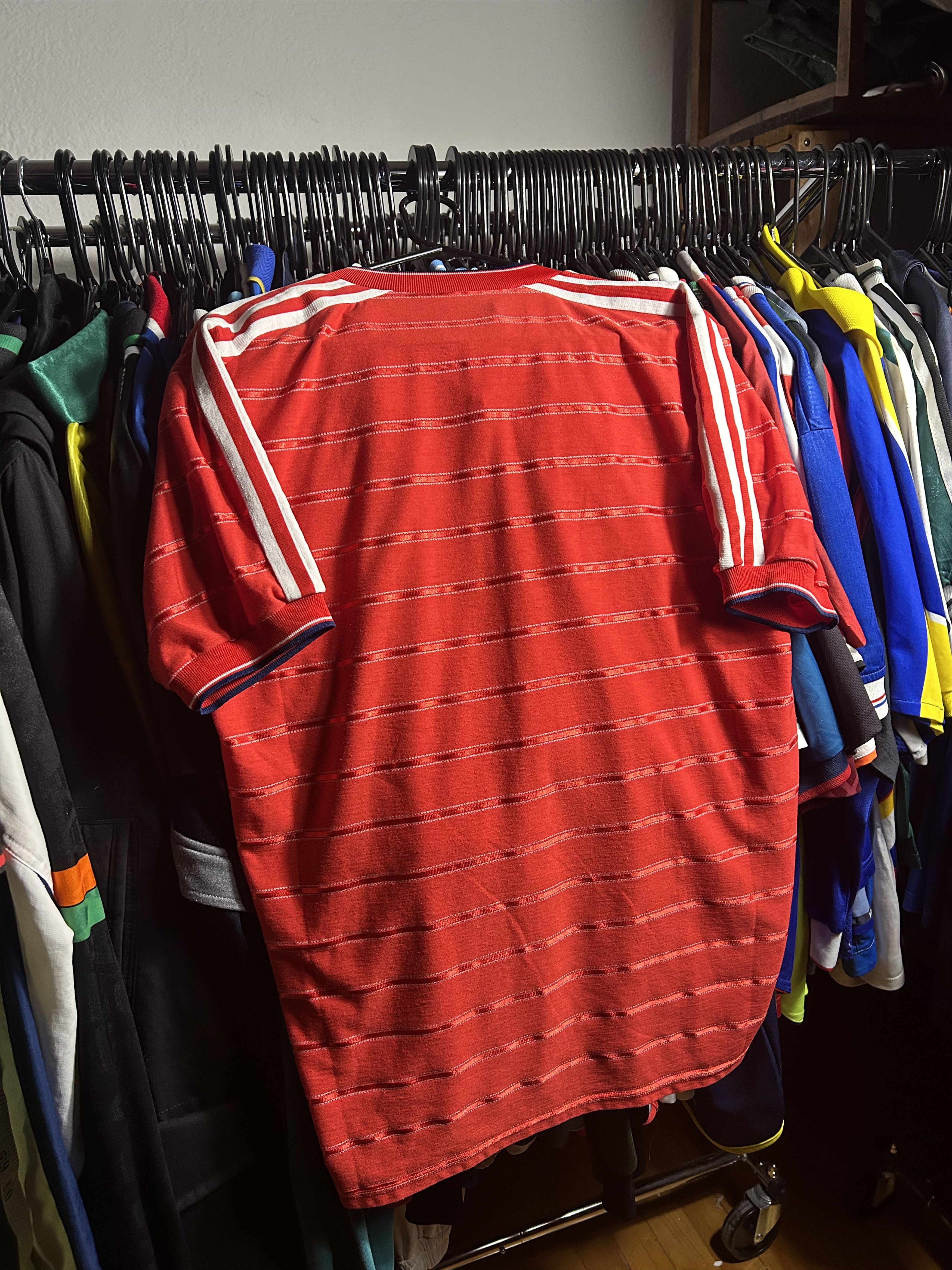 Adidas Aberdeen 1984/85 Home Adidas 'Double Winners' Home Jersey Size US L / EU 52-54 / 3 - 2 Thumbnail