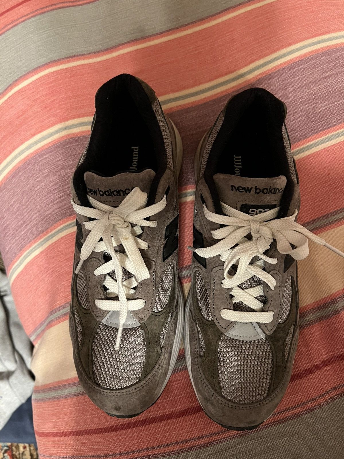 JJJJound × New Balance New Balance 992 JJJJound Grey - M992J2 Size US 10 / EU 43 - 3 Thumbnail