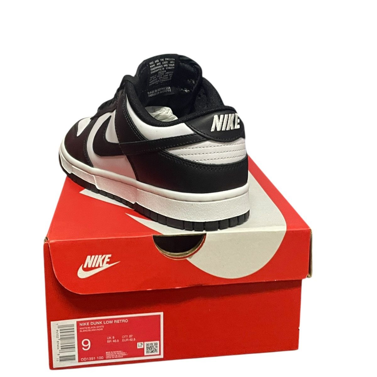 Nike Nike Dunk Low Panda size EU 42.5-US 9 Size US 9 / EU 42 - 8 Thumbnail