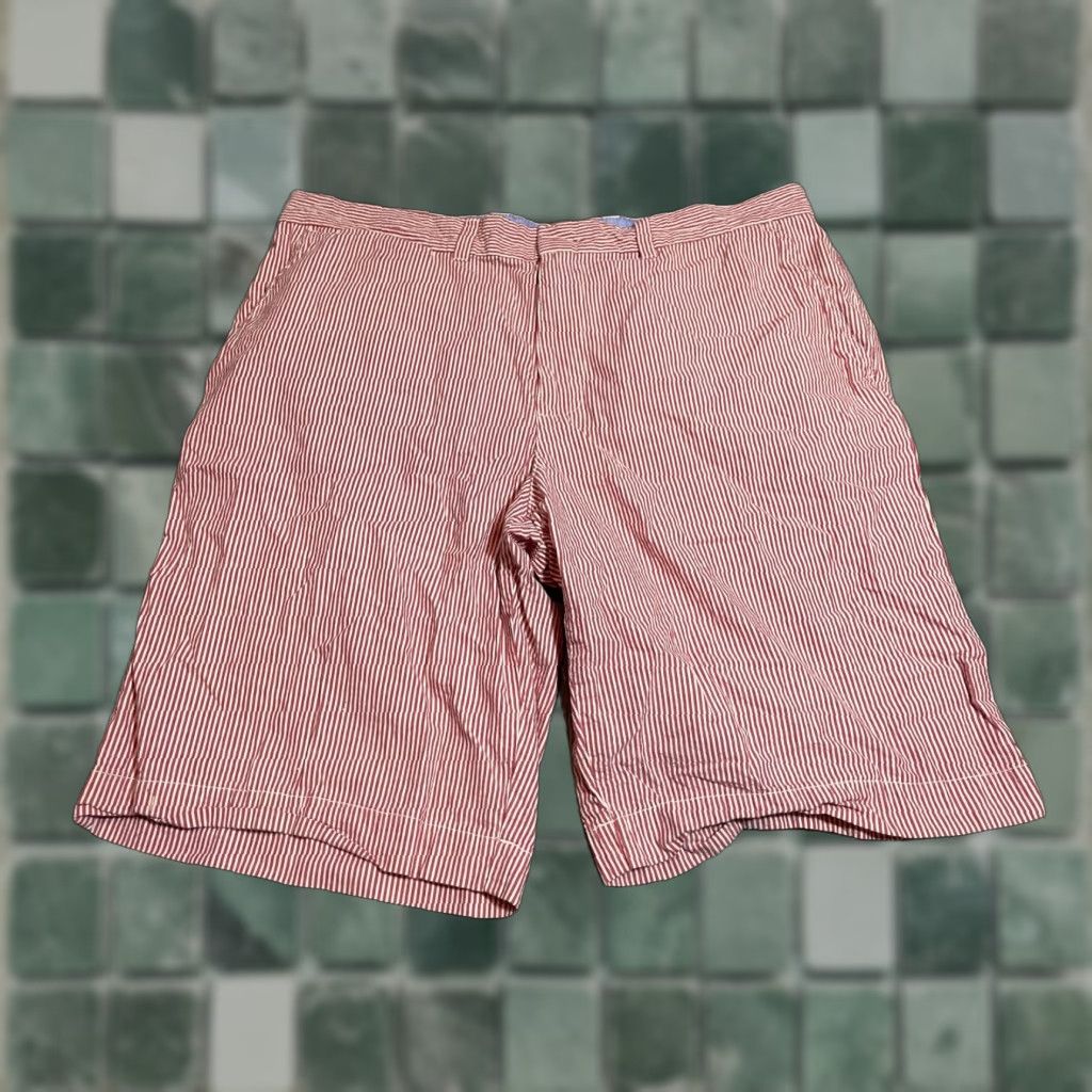 Tommy Hilfiger Tommy Hilfiger Shorts Mens Size 36 Red Striped Casual Workwear 36 in Waist Flat Front Pockets Regular Chino Men Red White Striped Size US 36 / EU 52 - 1 Thumbnail