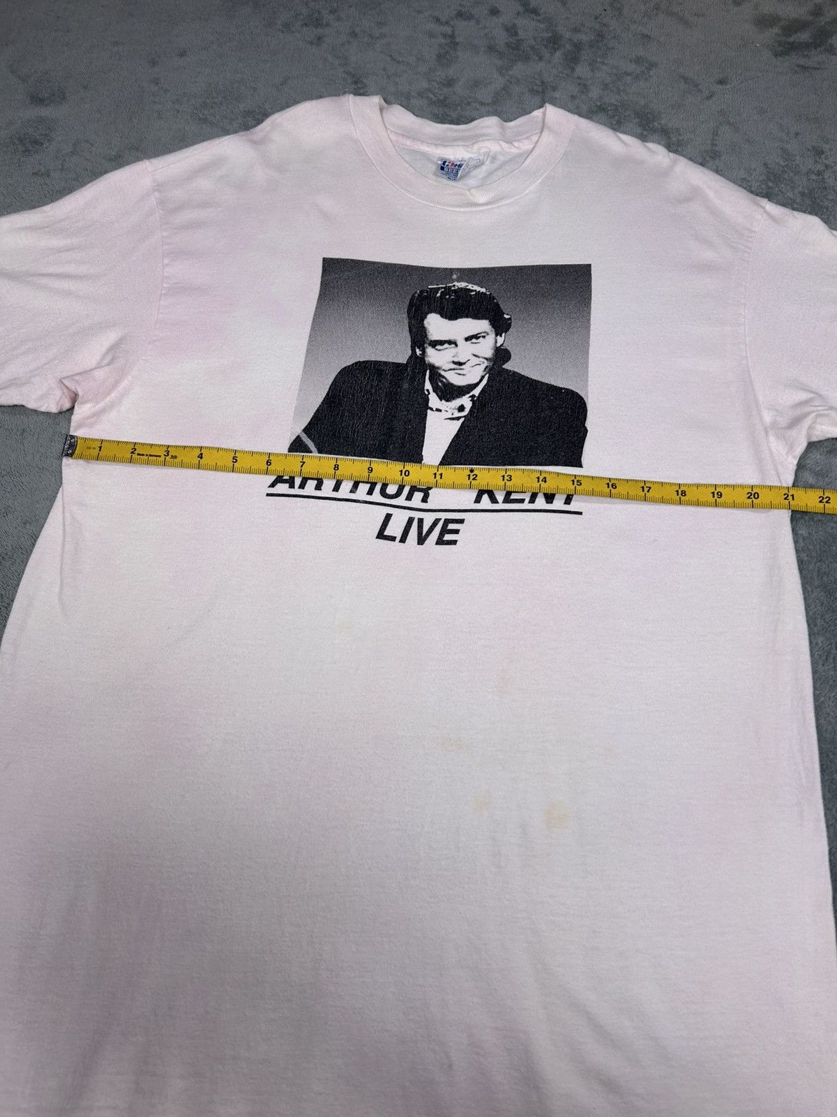 Vintage Vintage 90’s Athur Kent Live T-shirt With Classic Tv Host Size US XL / EU 56 / 4 - 5 Thumbnail