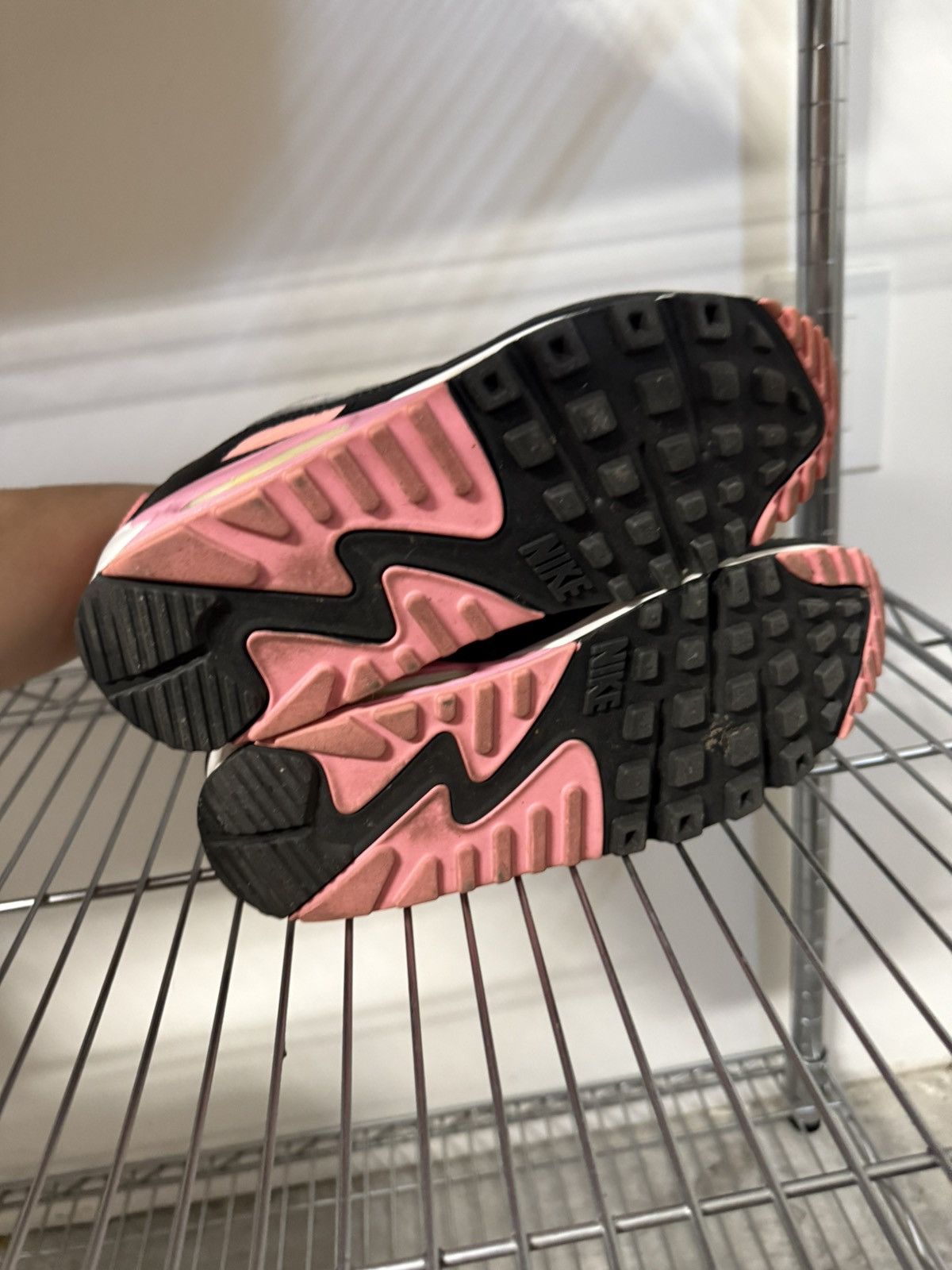 Nike Nike Air Max 90 Pink Size 7 Size US 7 / IT 37 - 4 Thumbnail