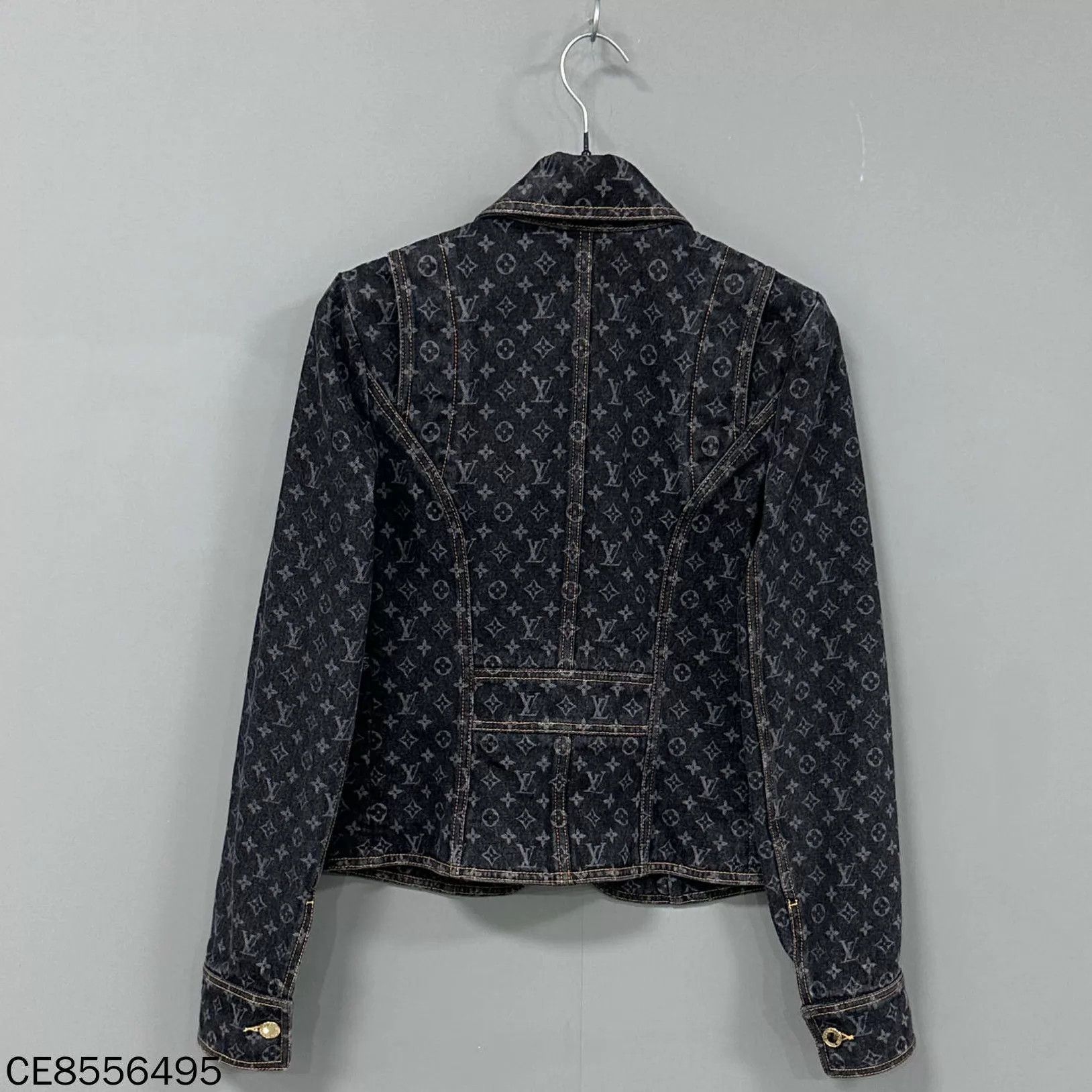 Louis Vuitton LV dark gray all-over print denim jacket Size XS / US 0-2 / IT 36-38 - 3 Thumbnail