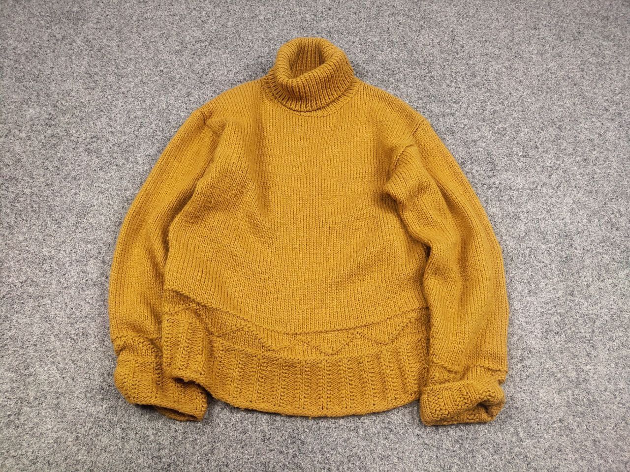 JW Anderson × Uniqlo JW Anderson x Uniqlo Wool Blend Knit Yellow Womens Sweater Size S / US 4 / IT 40 - 2 Thumbnail