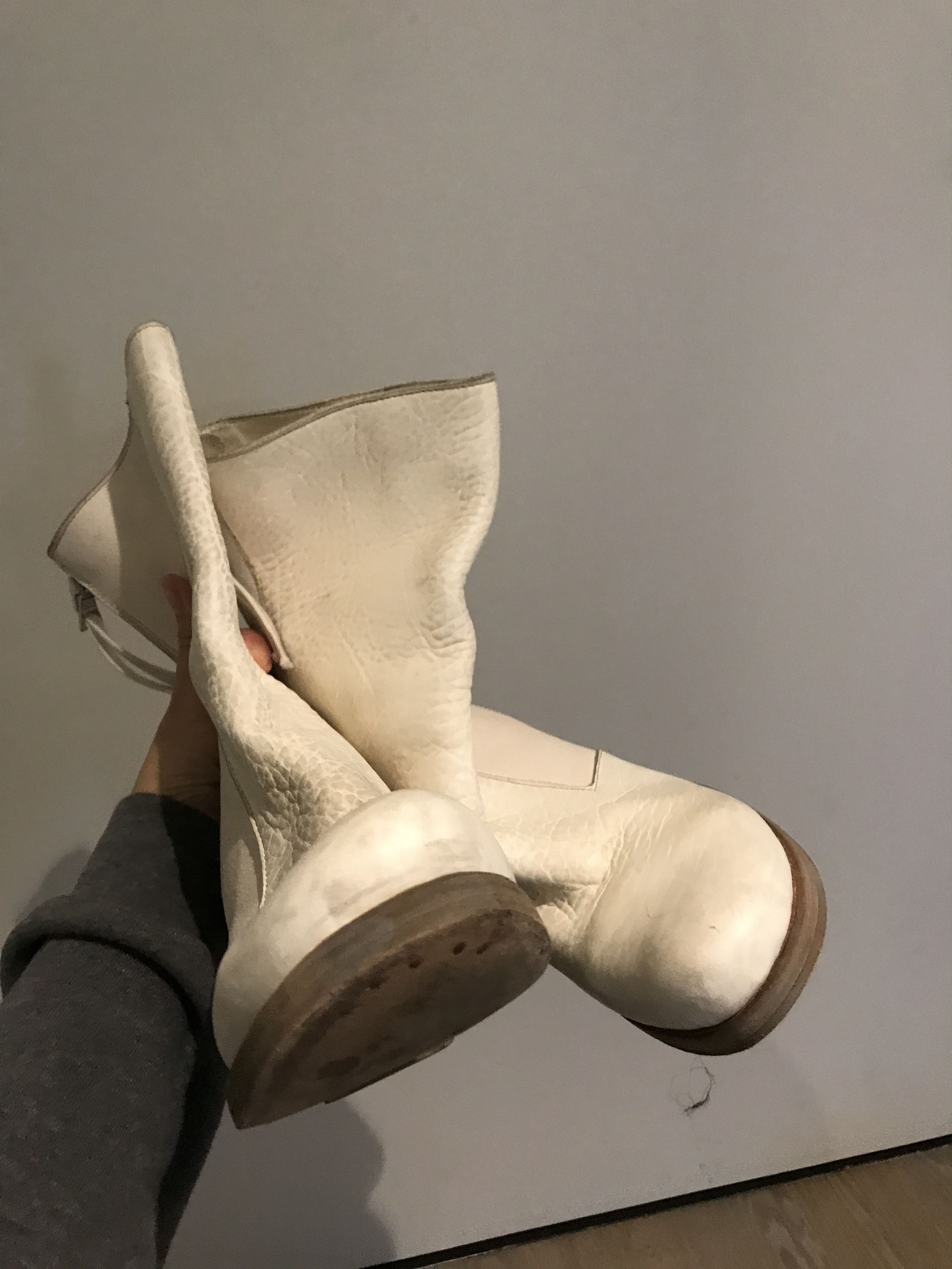 Boris Bidjan Saberi Boris Bidjan Saberi White Back Zip Heeled Boots Size 37 Size US 7 / IT 37 - 2 Thumbnail