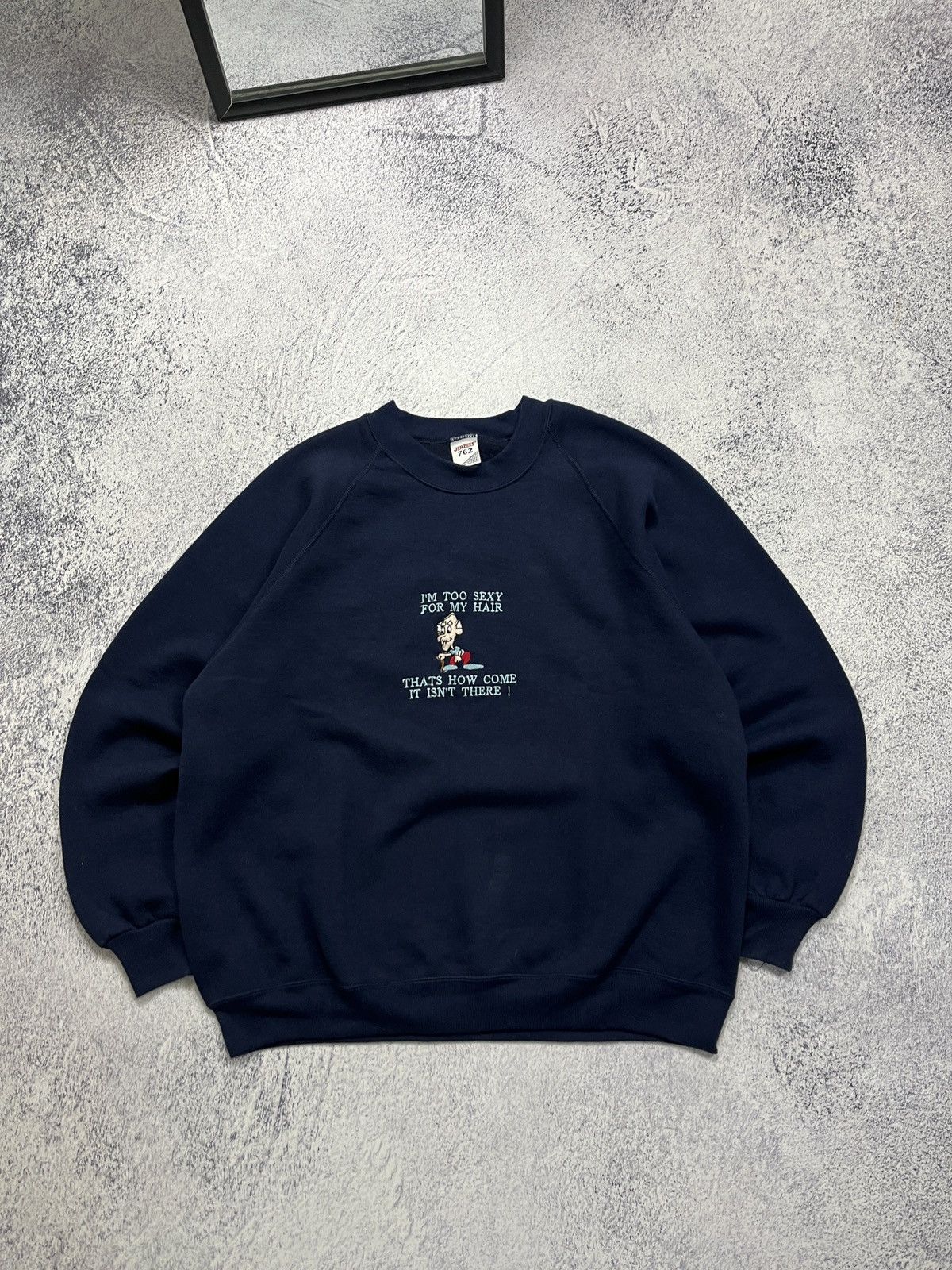 Jerzees × Russell Athletic × Vintage Vintage Funny I’m Too Sexy For My Hair Balding Sweatshirt Size US XL / EU 56 / 4 - 1 Thumbnail