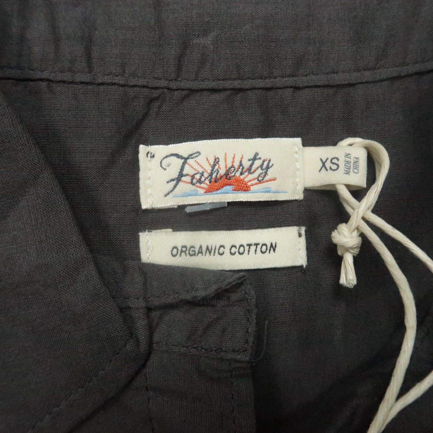 Faherty Faherty Shirt Womens XS Washed Black Button-Up Lightweight Cotton Short Sleeve Casual Travel Modern Basic Womens Clothing Size XS / US 0-2 / IT 36-38 - 3 Thumbnail