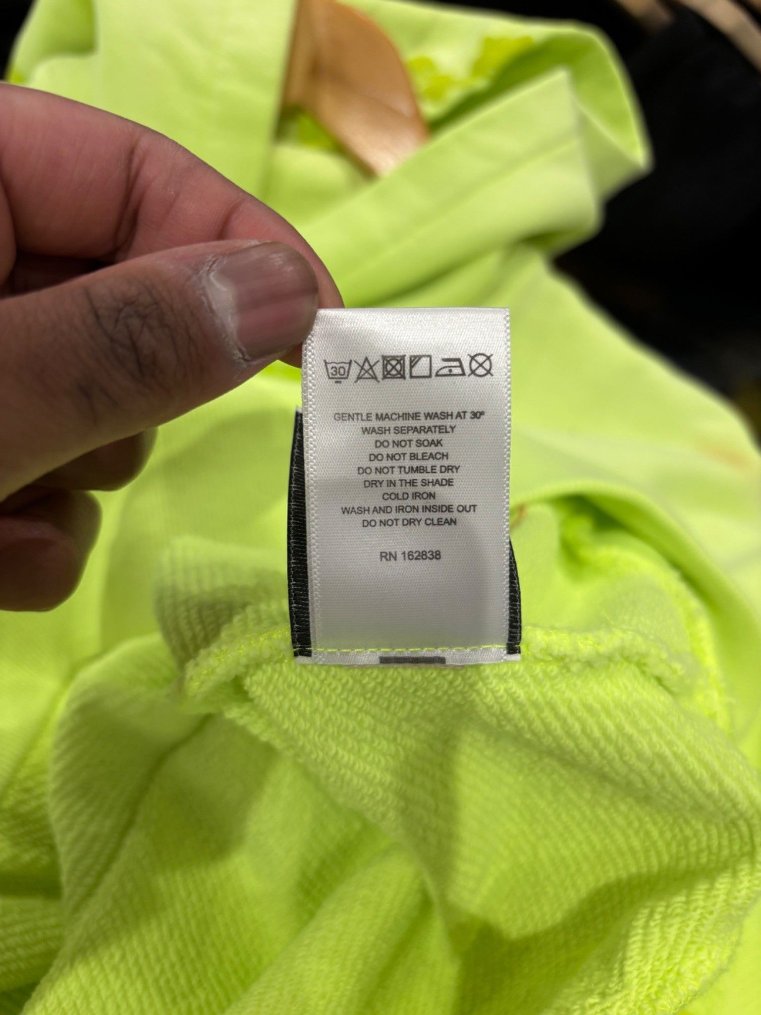 DENIM TEARS Denim Tears Mono Cotton Wreath Hoodie Neon Green Size US S / EU 44-46 / 1 - 10 Thumbnail