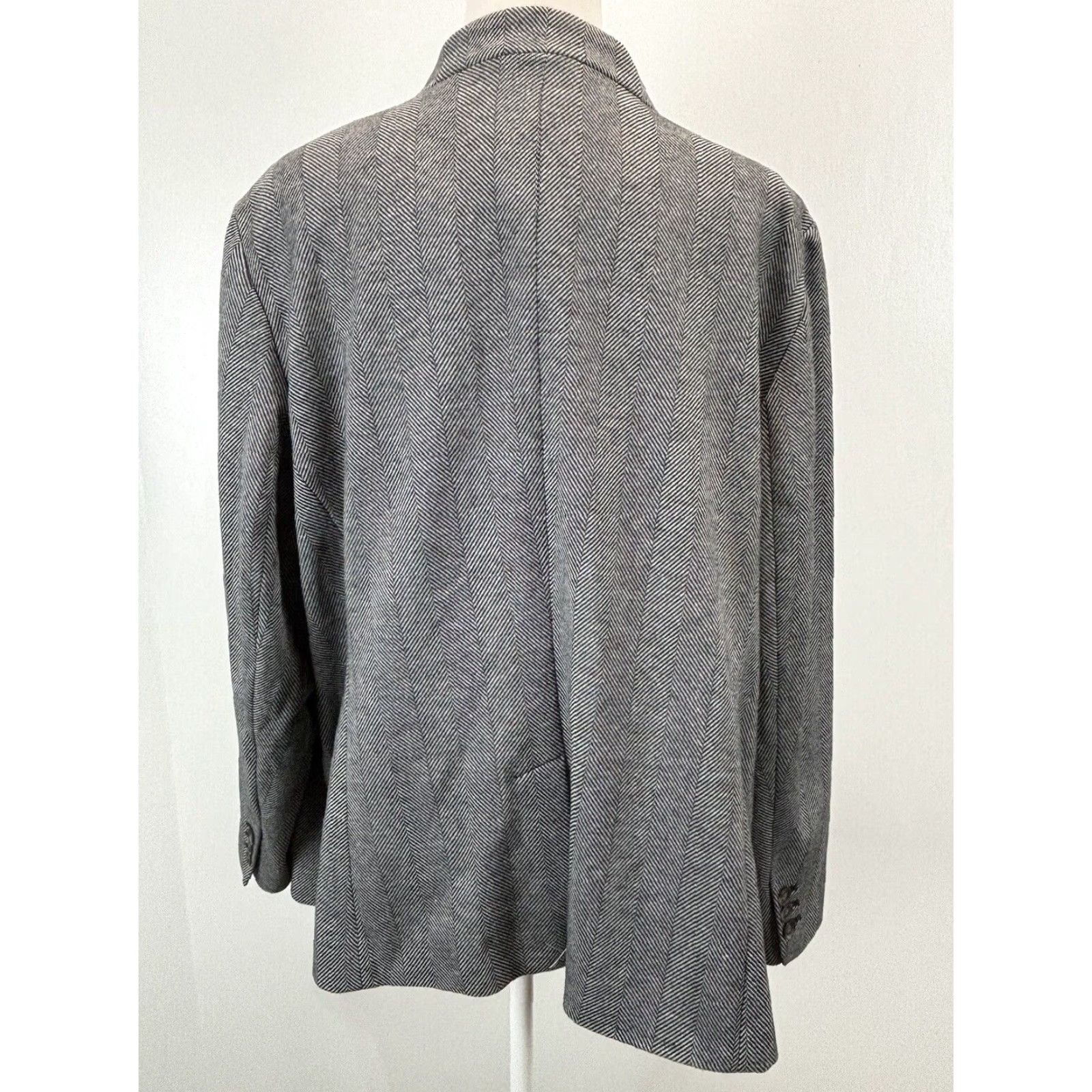 Talbots Talbots Plus Blazer Jacket 22W Gray Herringbone Long Sleeve Womens Size 3XL / US 20-22 - 3 Thumbnail