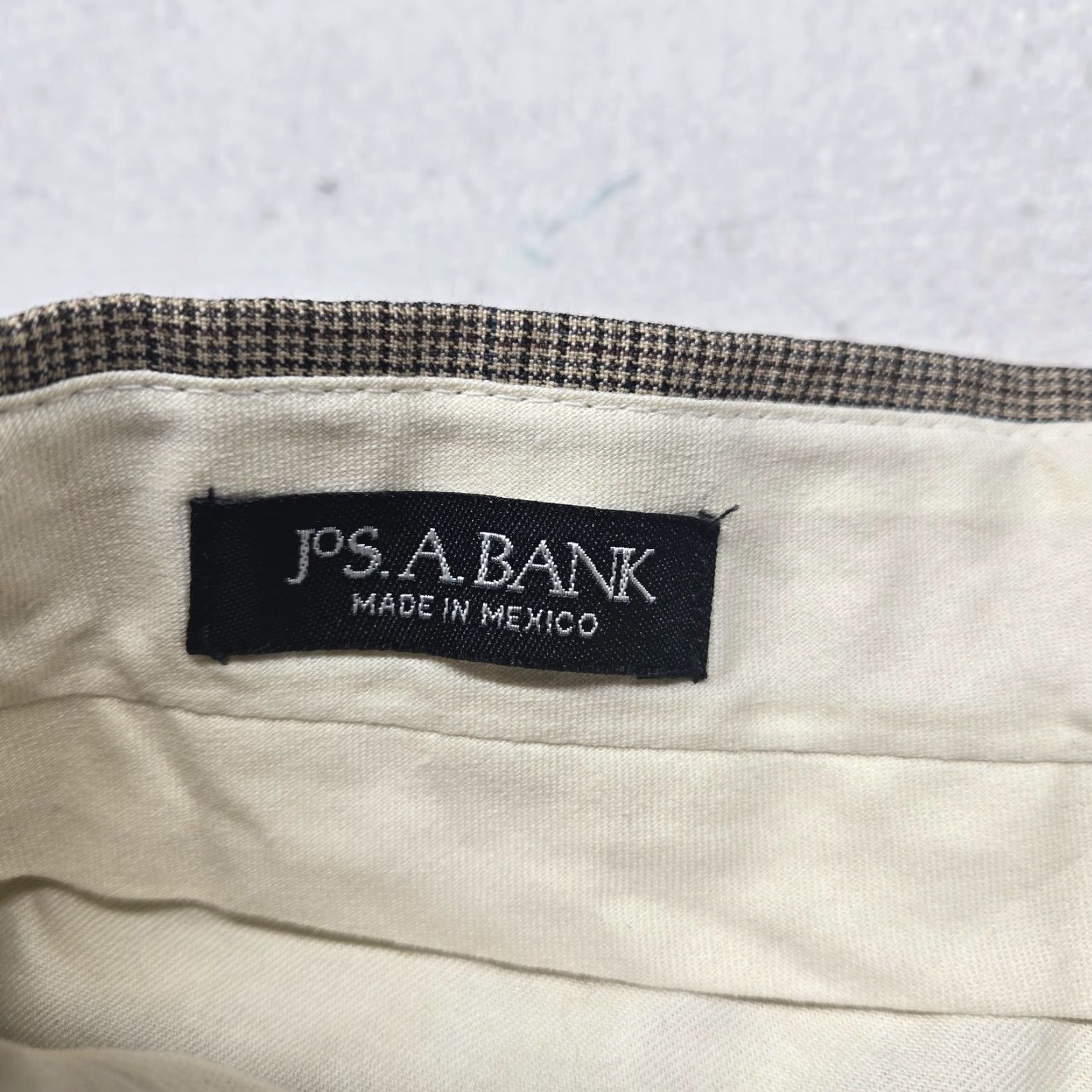 Jos. A. Bank Jos. A. Bank Traveler Collection Brown Tailored Fit Dress Pants 34x28 Men's Regular Classic Cotton Wool Size US 35 - 3 Thumbnail