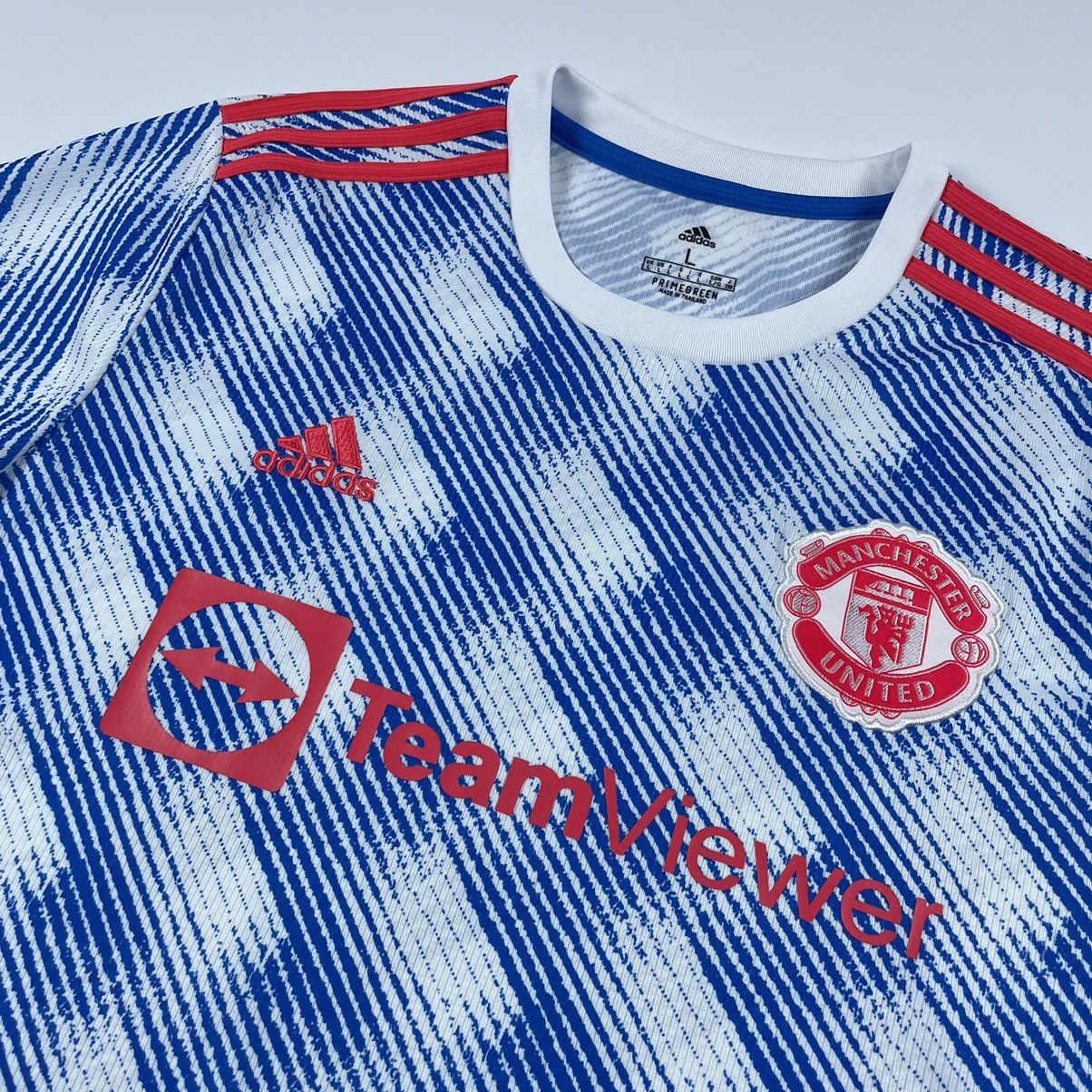 Adidas Adidas Manchester United 2021/22 Soccer Jersey Football Tee Size US L / EU 52-54 / 3 - 8 Thumbnail