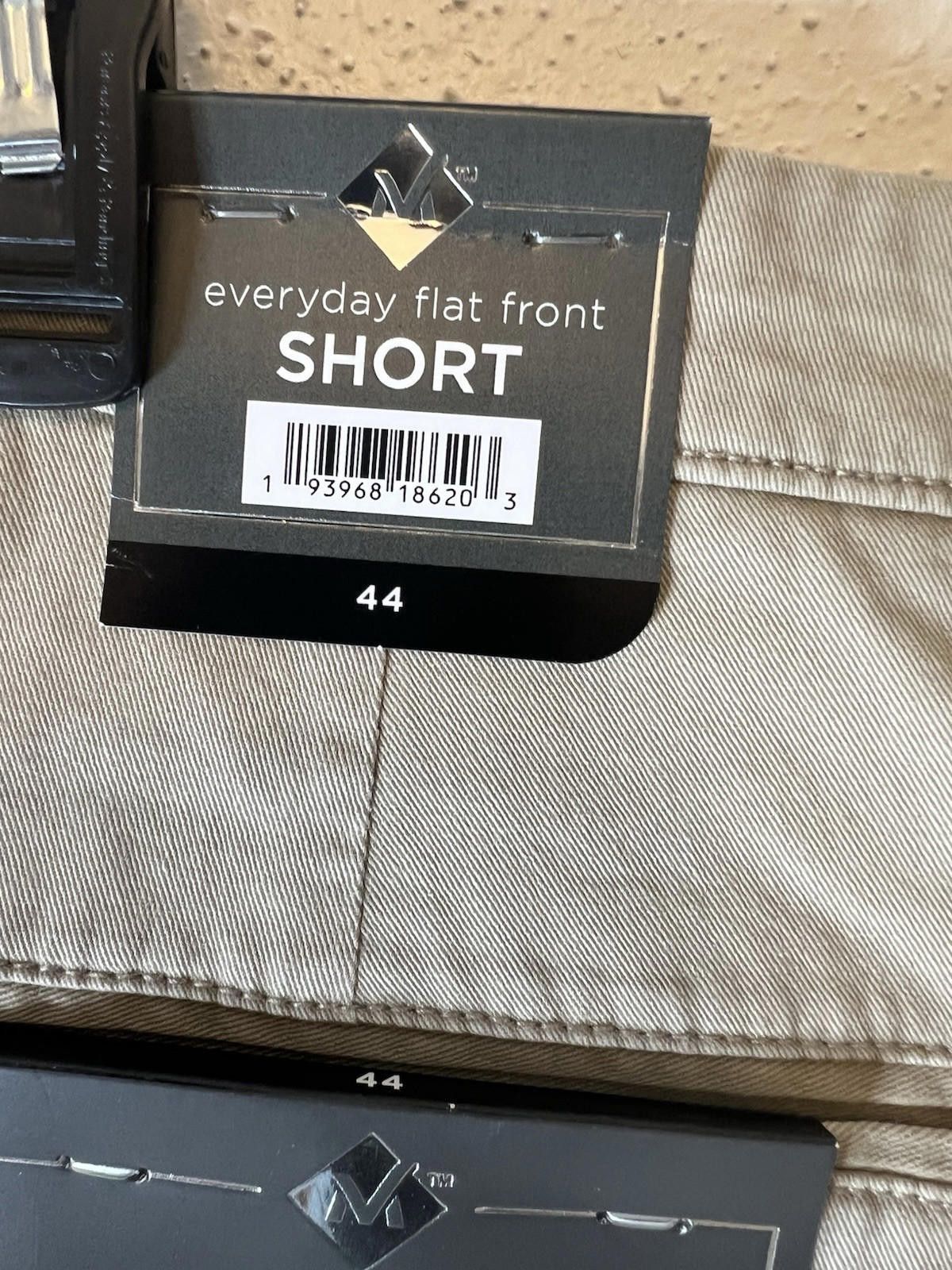 Designer Members Men's Everyday Stretch Flat Front Short Size 54 Size US 44 / EU 60 - 4 Thumbnail