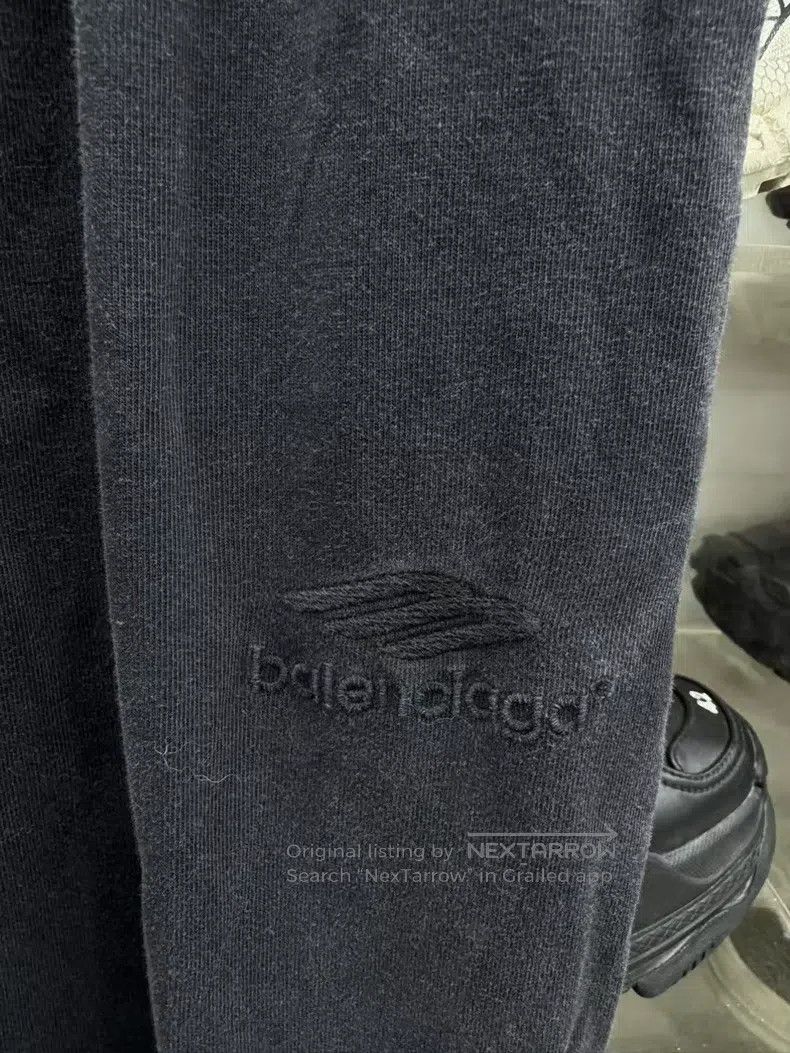 Balenciaga Balenciaga size L Washed Destroyed Sweatpants Size US 27 - 3 Thumbnail