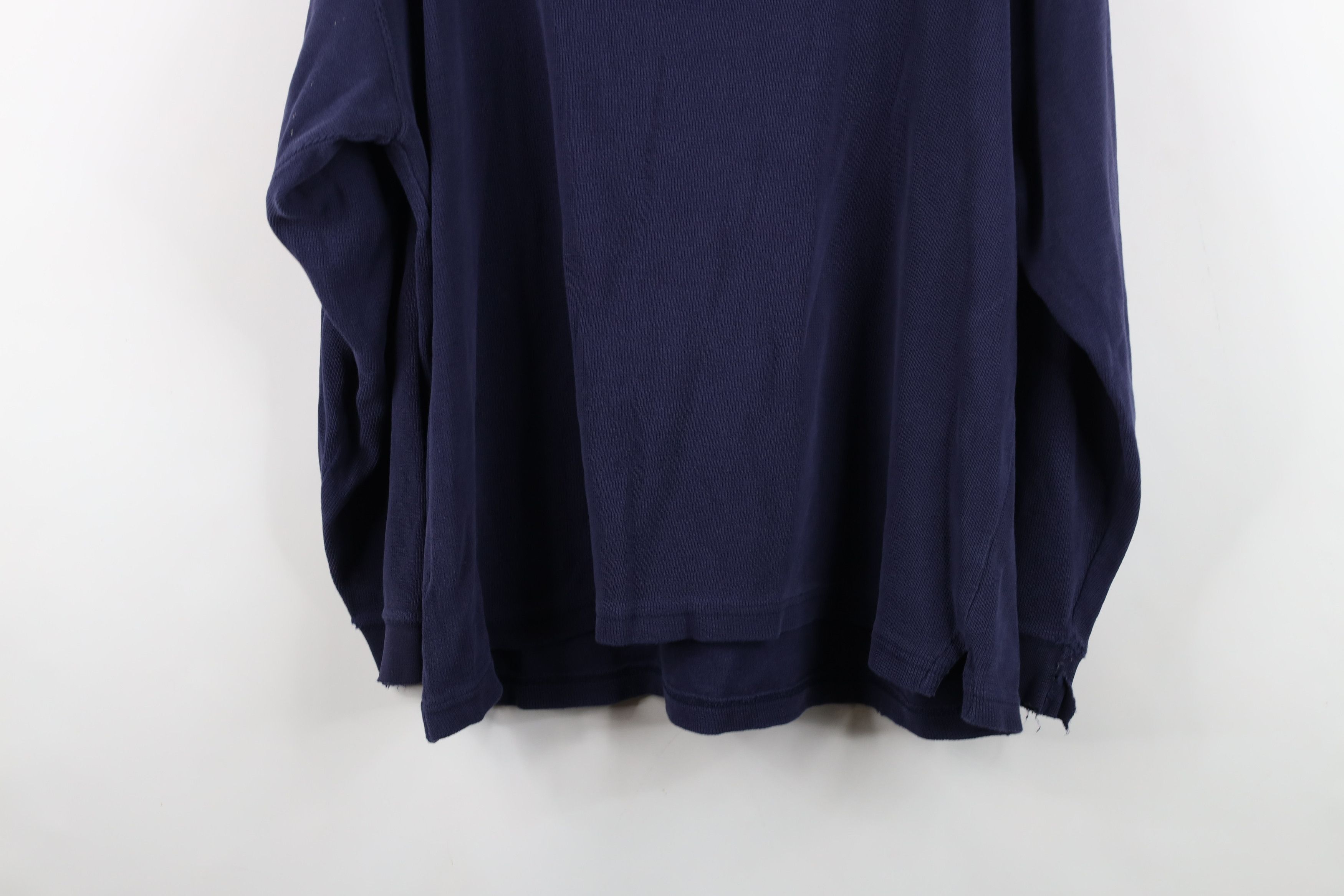 Vintage Vintage 90s Streetwear Thermal Waffle Knit Henley T-Shirt Size US L / EU 52-54 / 3 - 13 Thumbnail